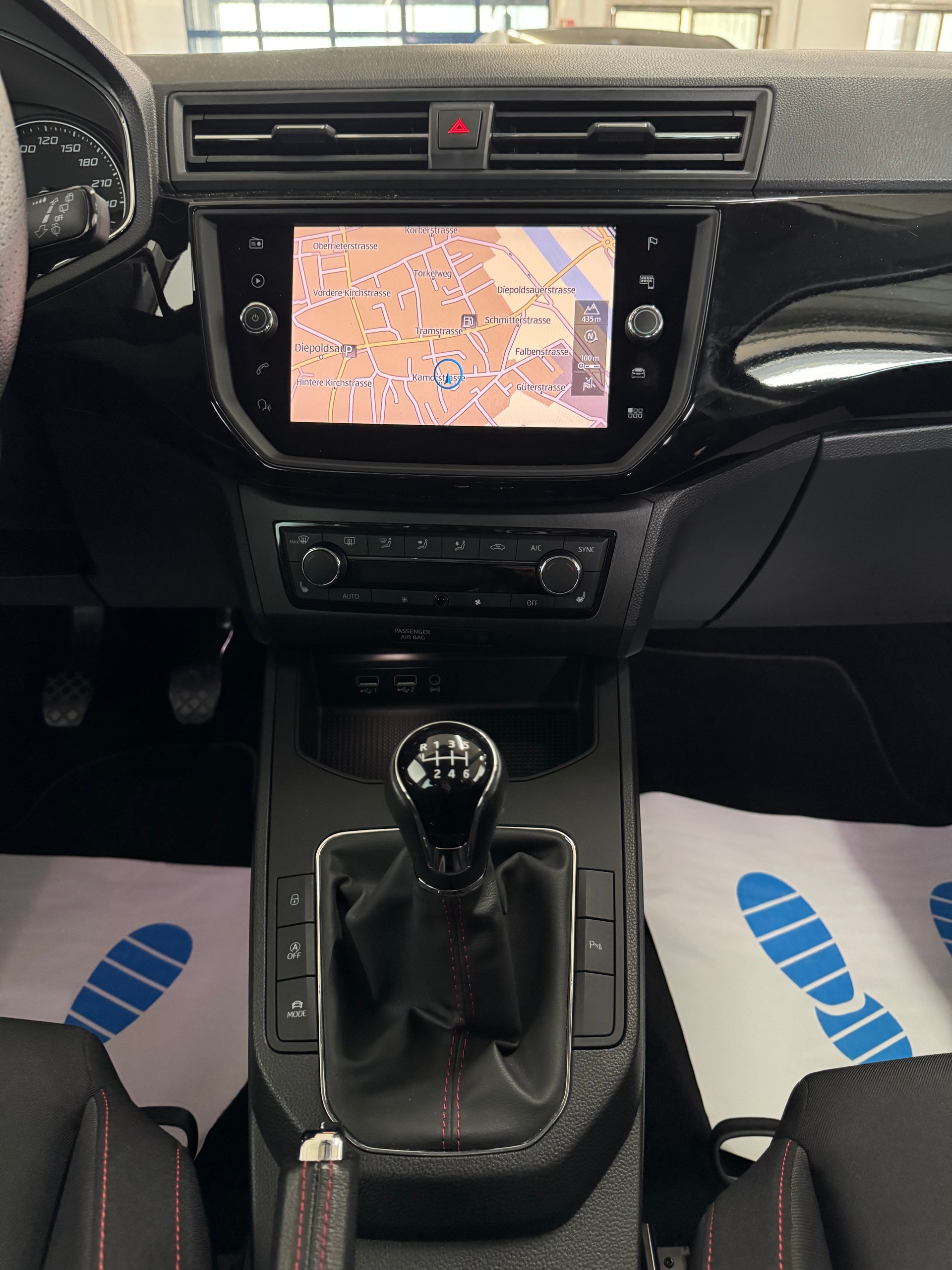 SEAT Ibiza 1.6TDI CR Swiss FR-image-16
