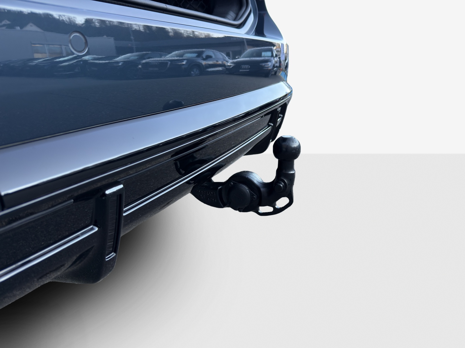 AUDI A6 Avant e-tron-image-13