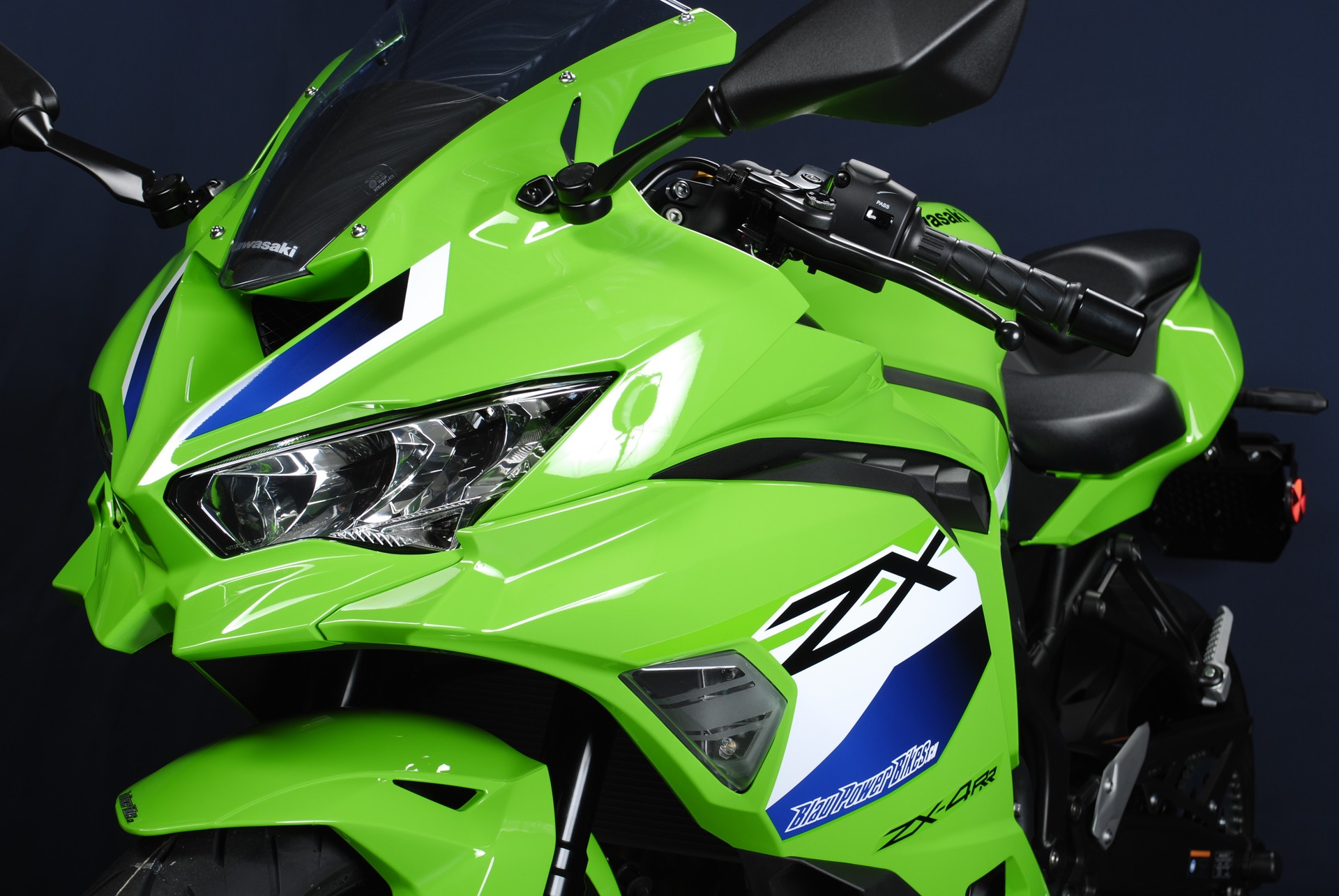 KAWASAKI Ninja ZX-4RR MY26-image-8