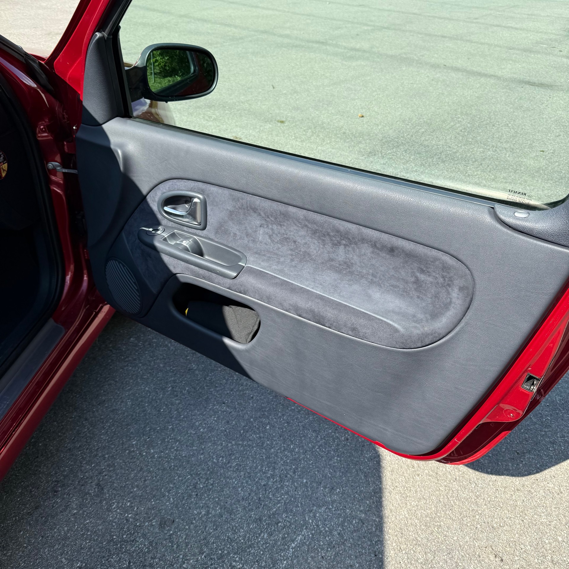RENAULT Clio 2.0 16V Sport-image-14