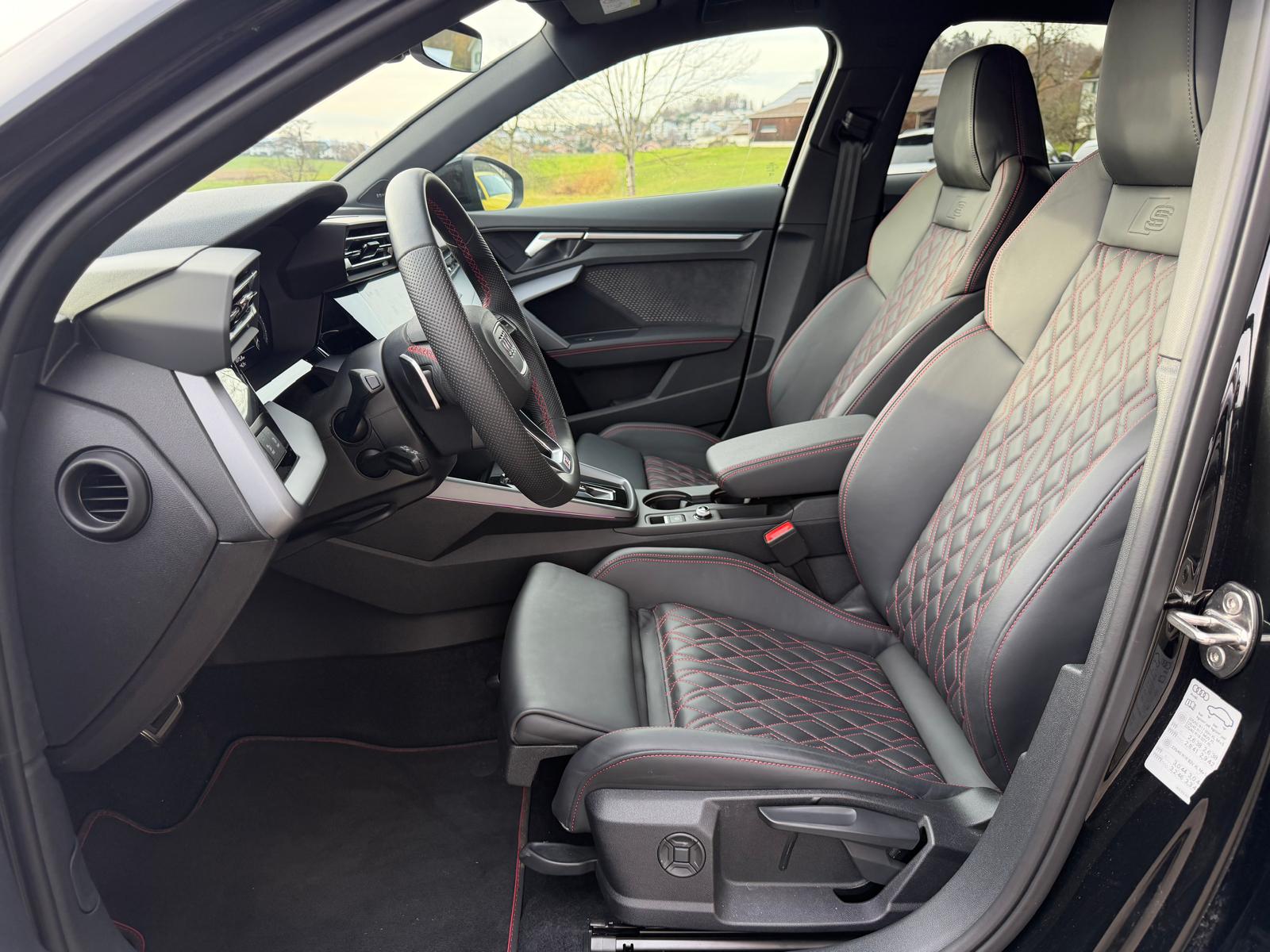 AUDI A3 Sportback 45 TFSI e S line S-tronic-image-10