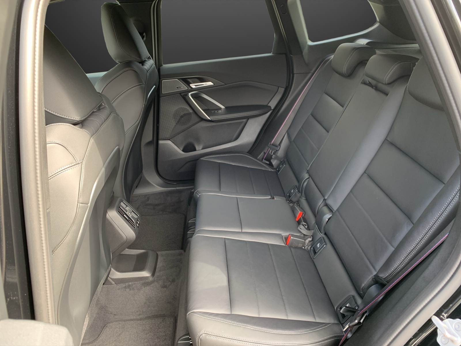 BMW X1 xDrive 23d 48V M Sport Pro-image-8