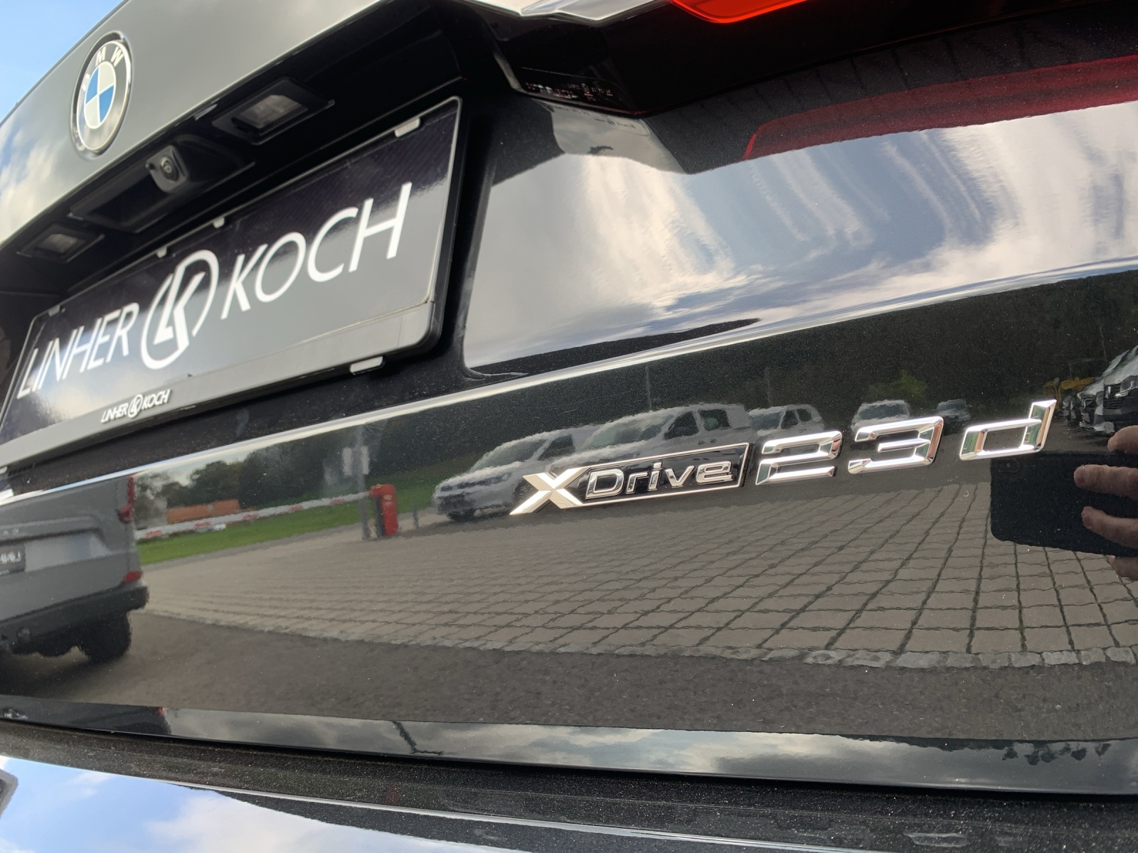 BMW X1 xDrive 23d 48V M Sport Pro-image-17