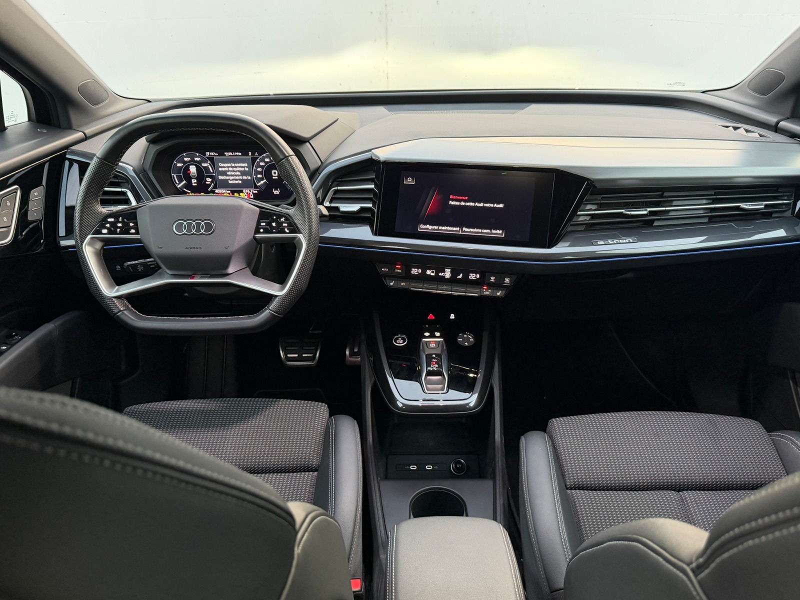 AUDI Q4 e-tron 50 quattro-image-13