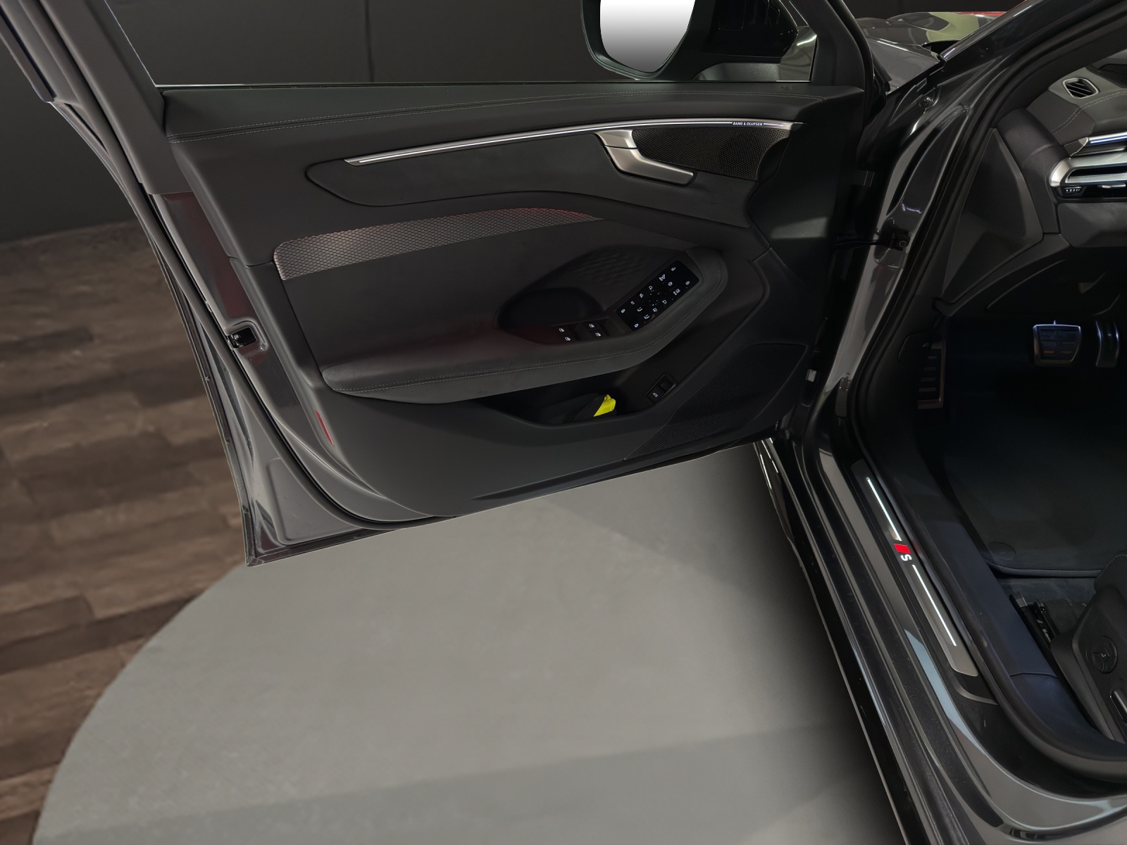 AUDI A6 Avant TFSI quattro 270 kW S tronic-image-19