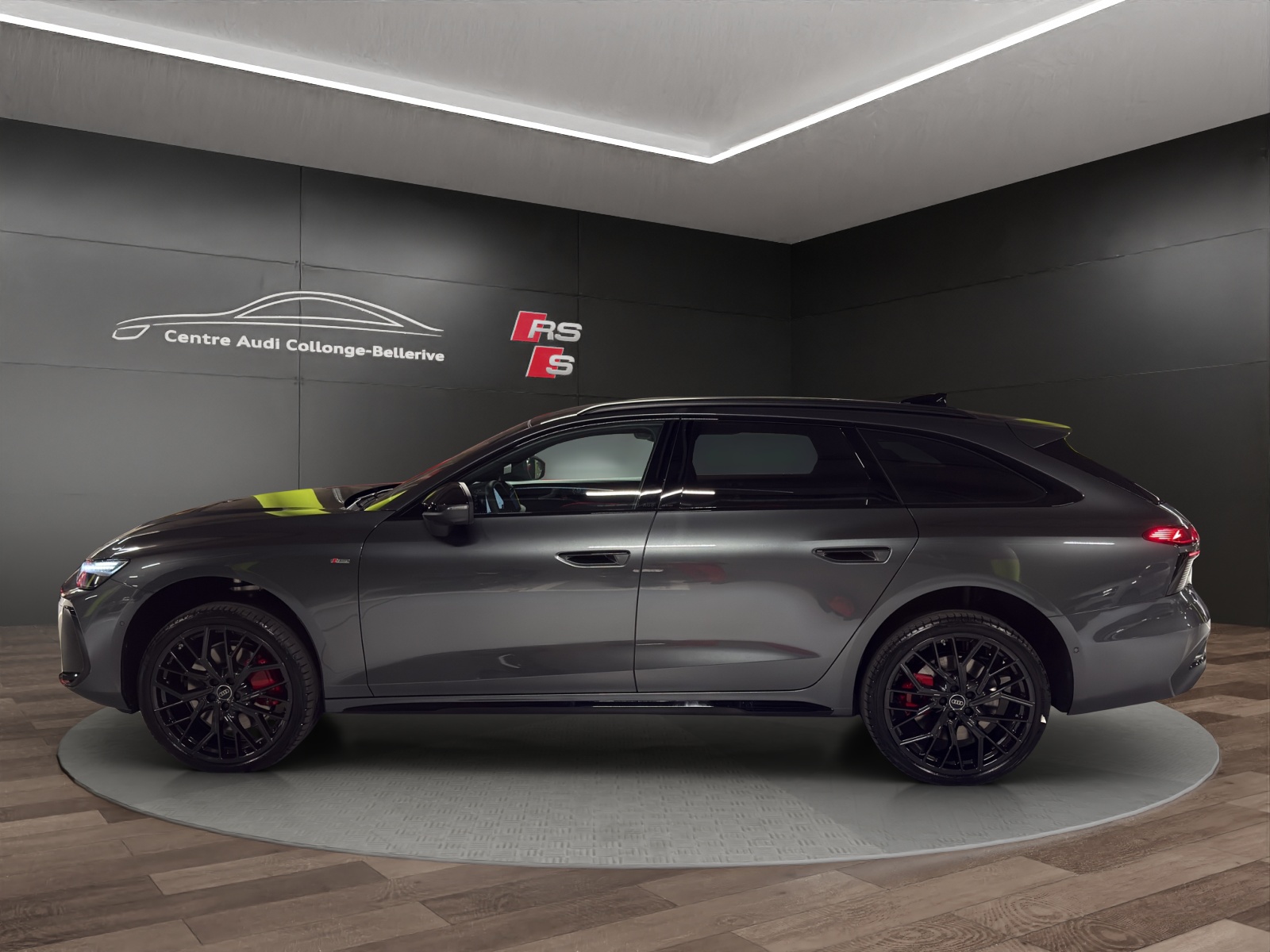 AUDI A6 Avant TFSI quattro 270 kW S tronic-image-2