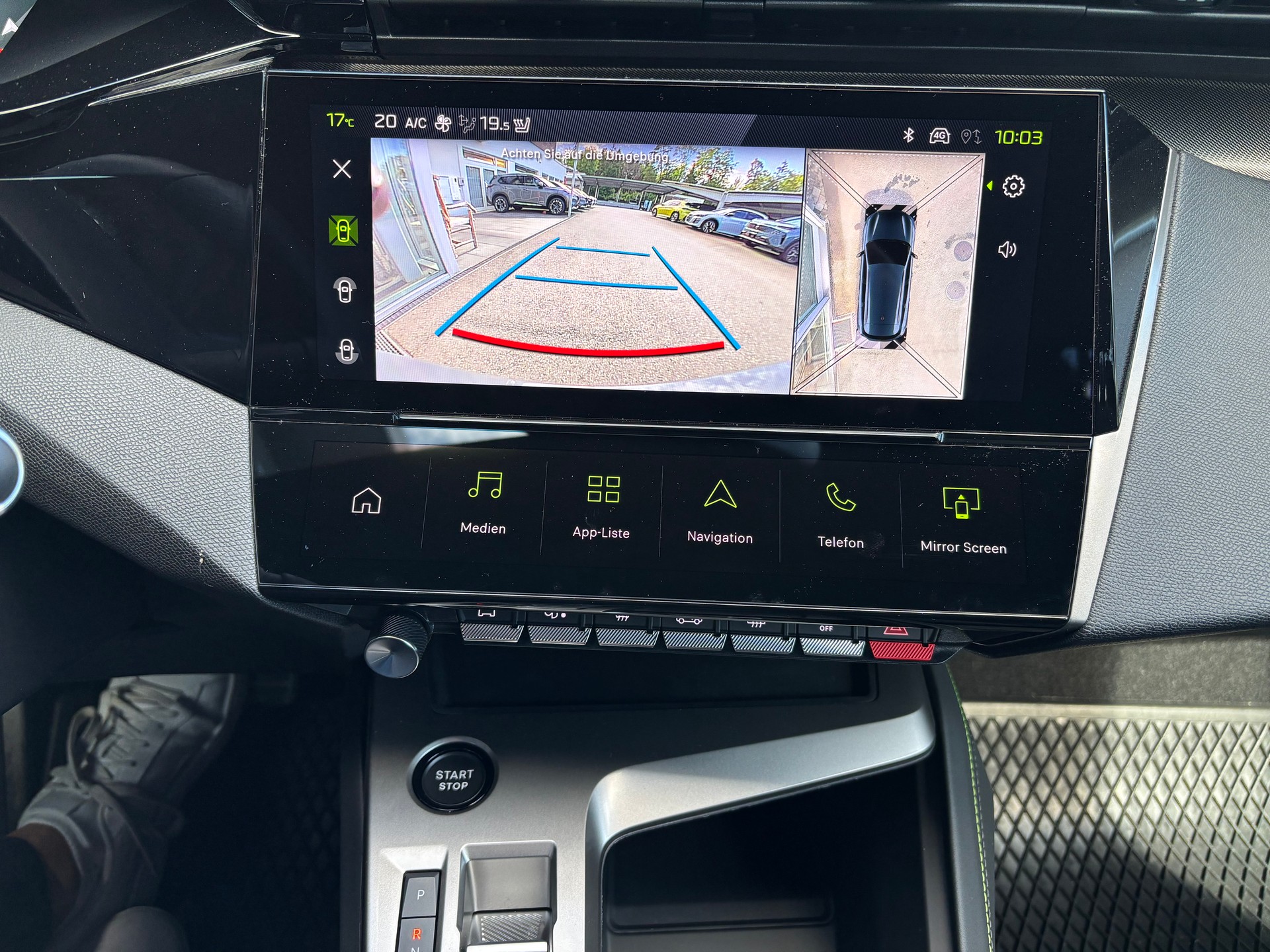 PEUGEOT 308 GT SW 1.2 Hybrid 145-image-12