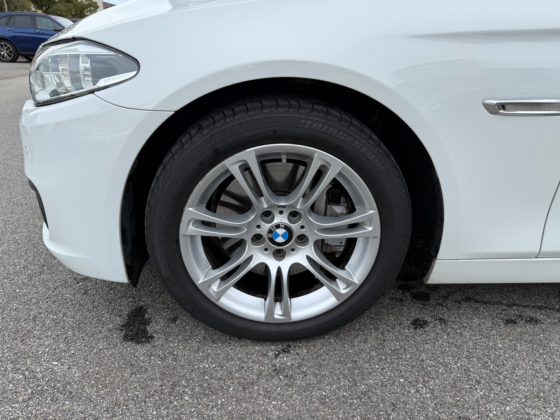 BMW 525d xDrive Luxury Line Steptronic-image-5