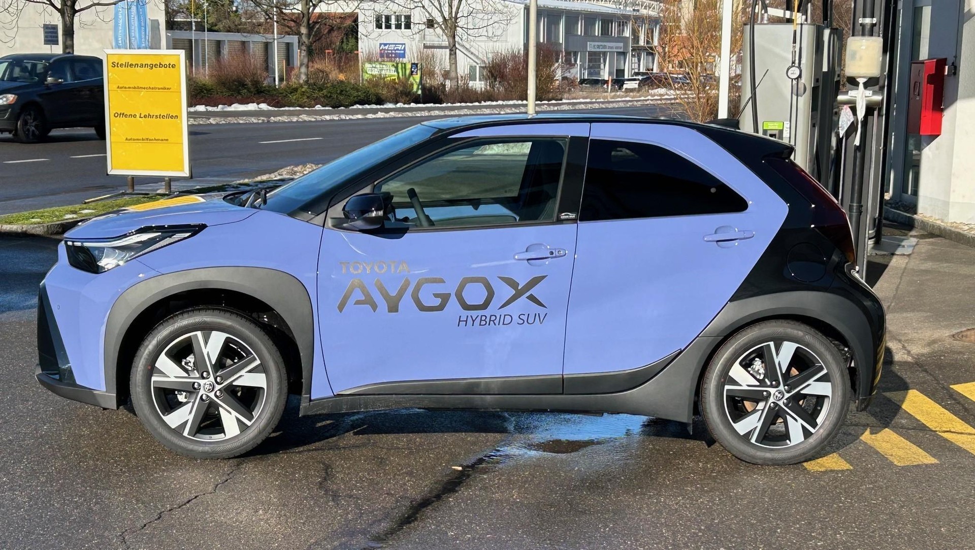 TOYOTA Aygo X 1.5 VVT-i HSD Trend-image-8