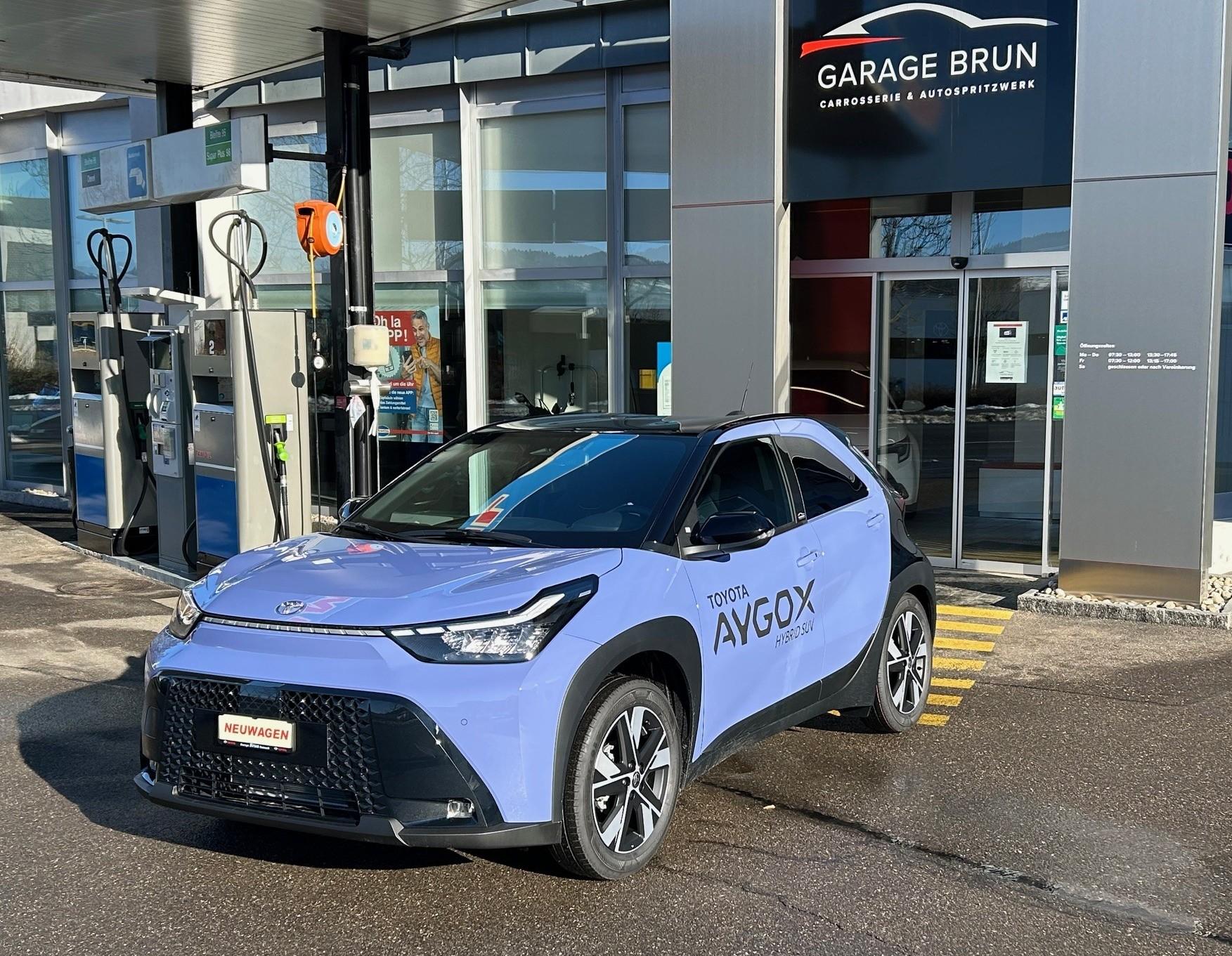 TOYOTA Aygo X 1.5 VVT-i HSD Trend