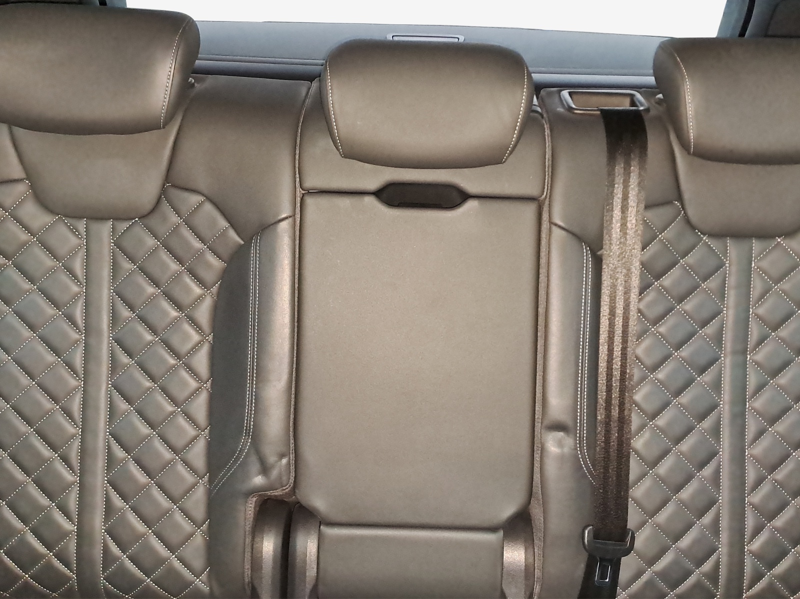 AUDI Q5 50 TFSI e PHEV S line quattro S-tronic-image-12