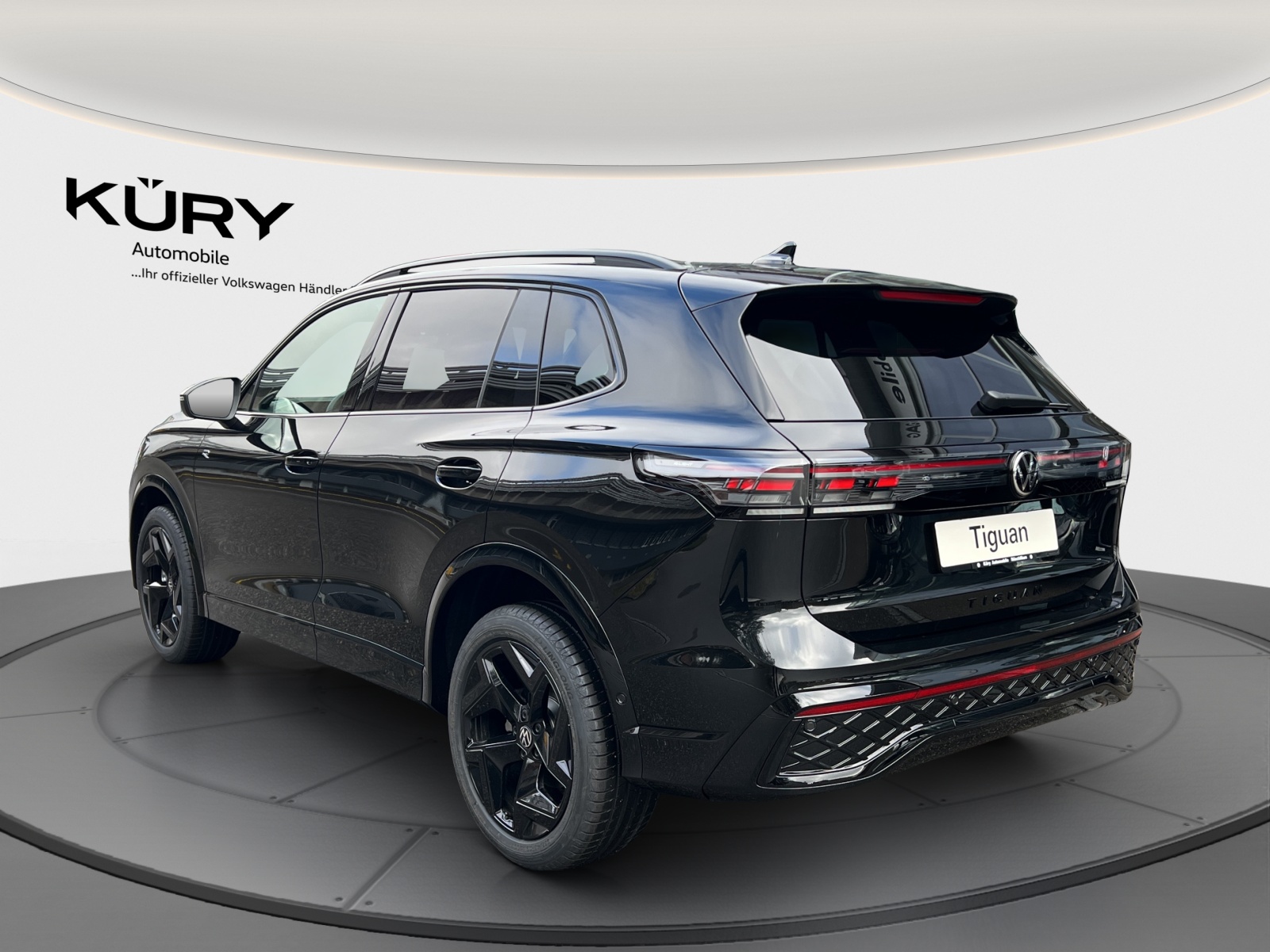 VW Tiguan 2.0 TSI DSG R-Line 4Motion-image-6