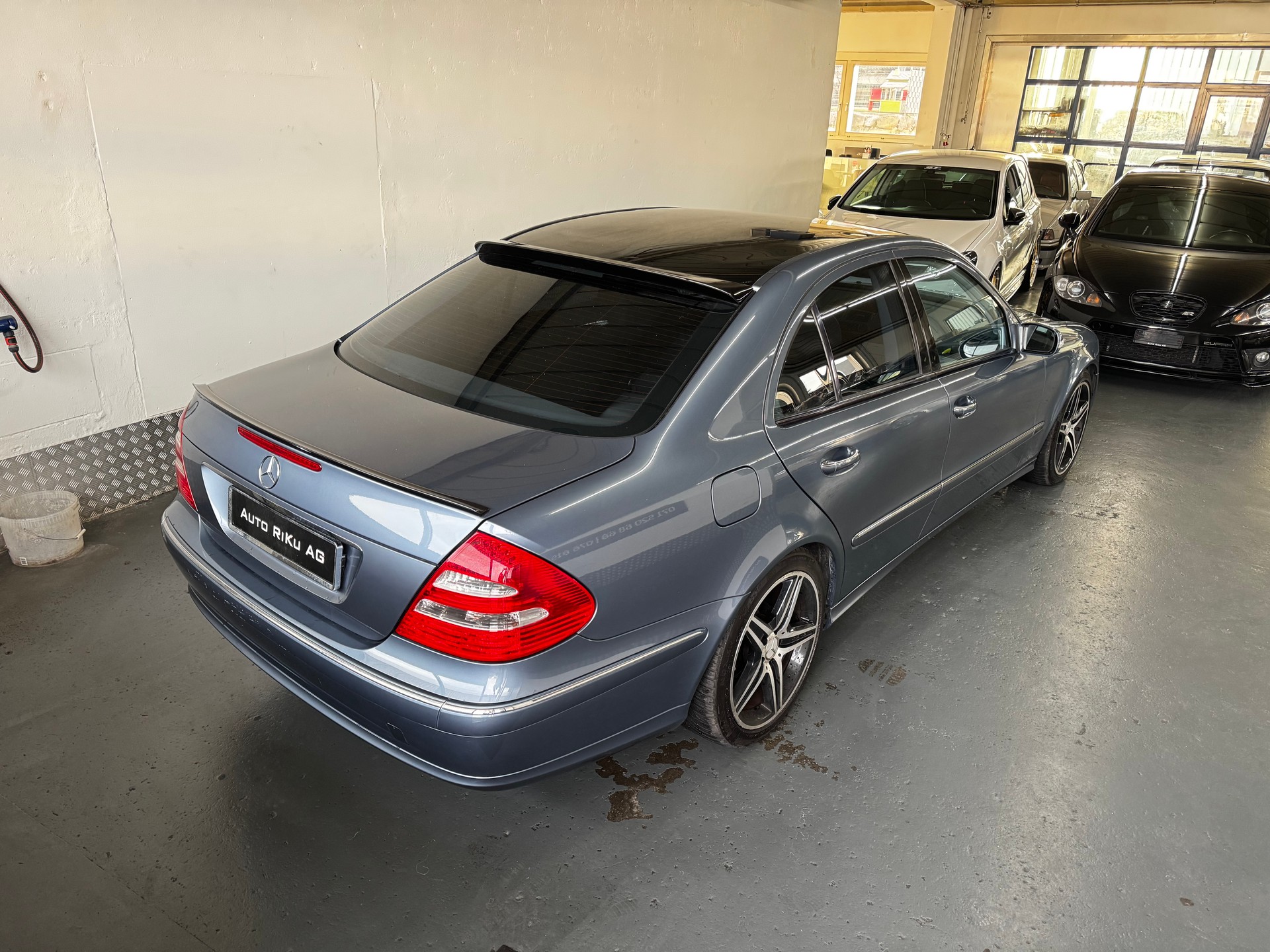 MERCEDES-BENZ E 270 CDI Elégance-image-7