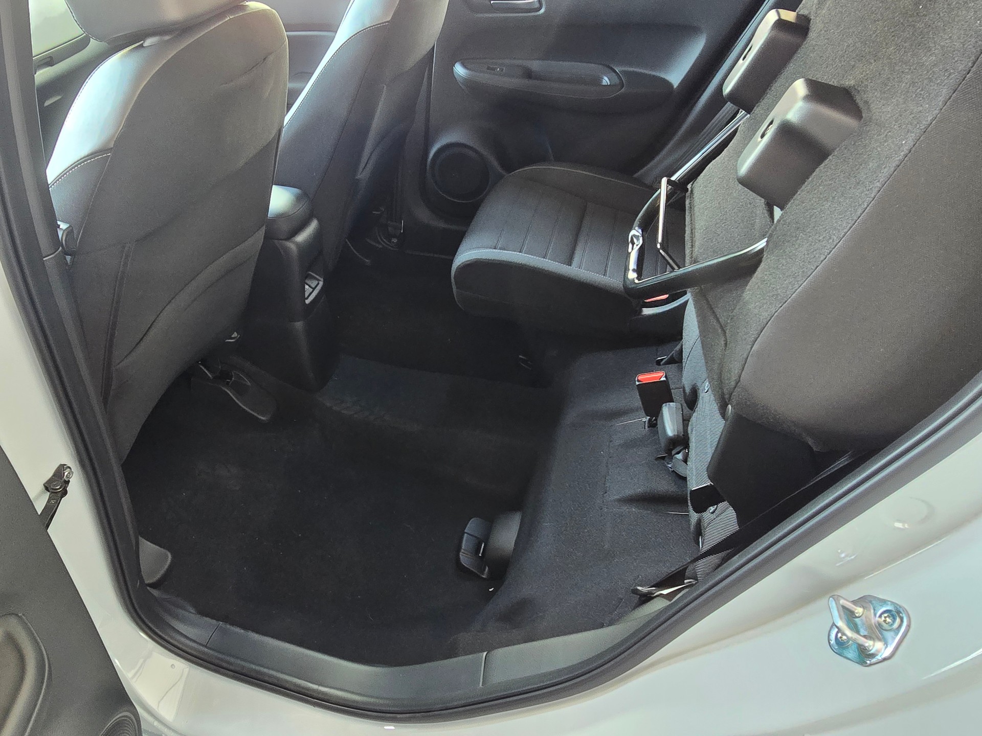 HONDA Jazz 1.5i-MMD Cr. Advance-image-10