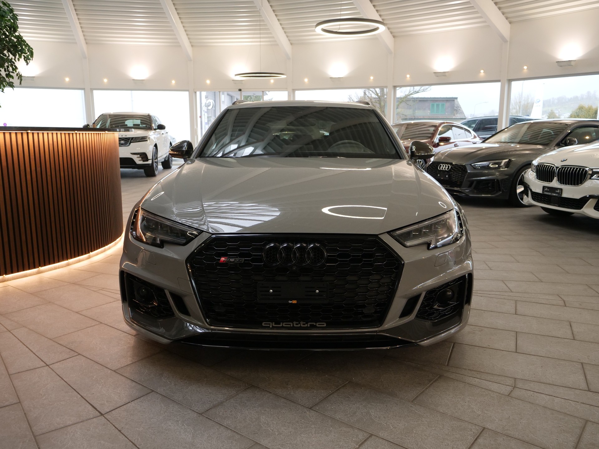 AUDI RS4 Avant 2.9 TFSI quattro tiptronic-image-4