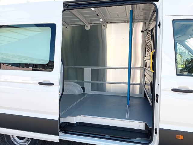 VW Crafter 35 2.0 BiTDI L4 4Motion A-image-14