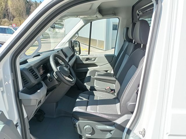 VW Crafter 35 2.0 BiTDI L4 4Motion A-image-6