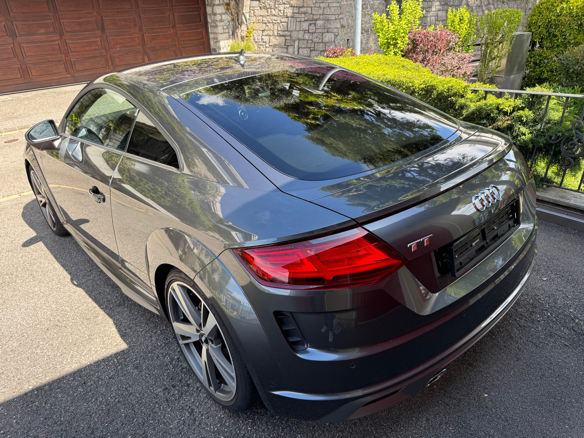 AUDI TT Coupé 40 TFSI S-tronic-image-1