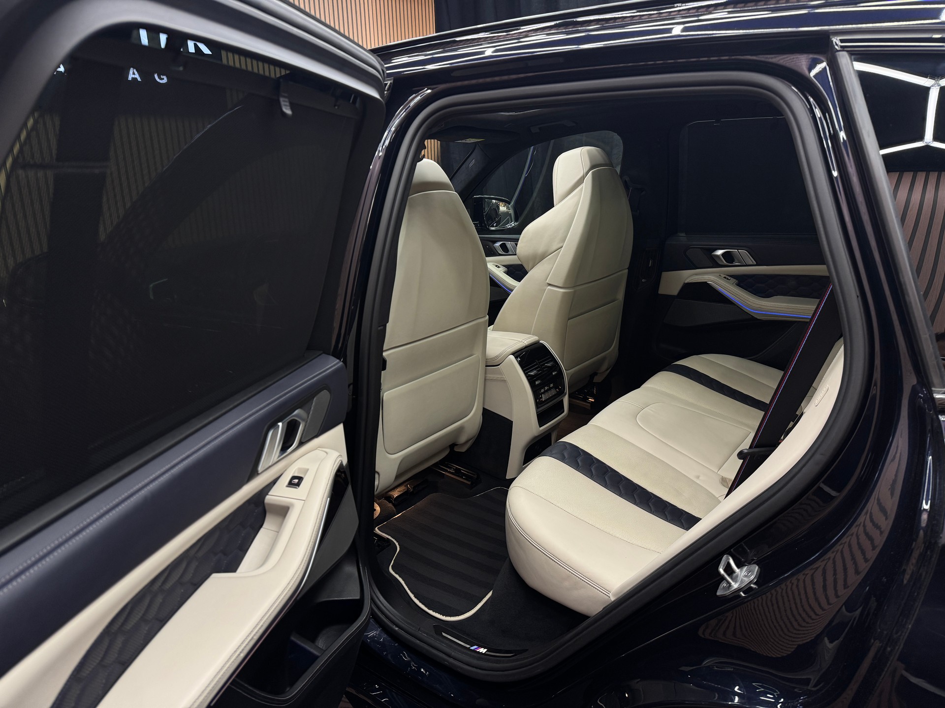 BMW X5 M Competition | CH-Fahrzeug | Panorama-Sky Lounge | *ab CHF 549.-/ Monat*-image-10