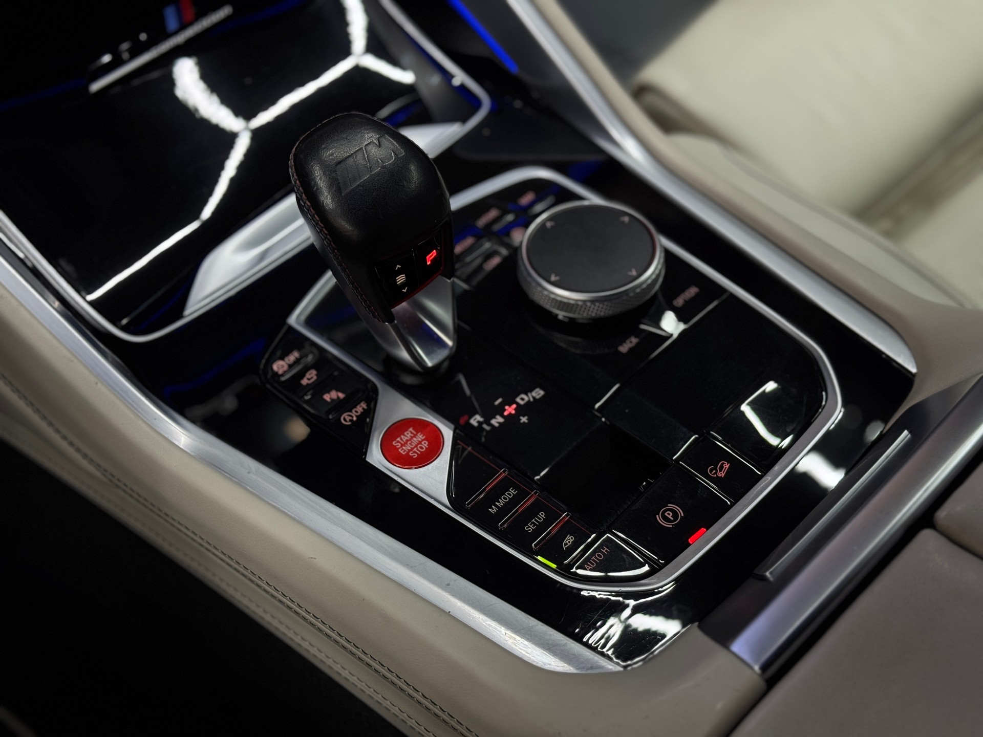 BMW X5 M Competition | CH-Fahrzeug | Panorama-Sky Lounge | *ab CHF 549.-/ Monat*-image-17