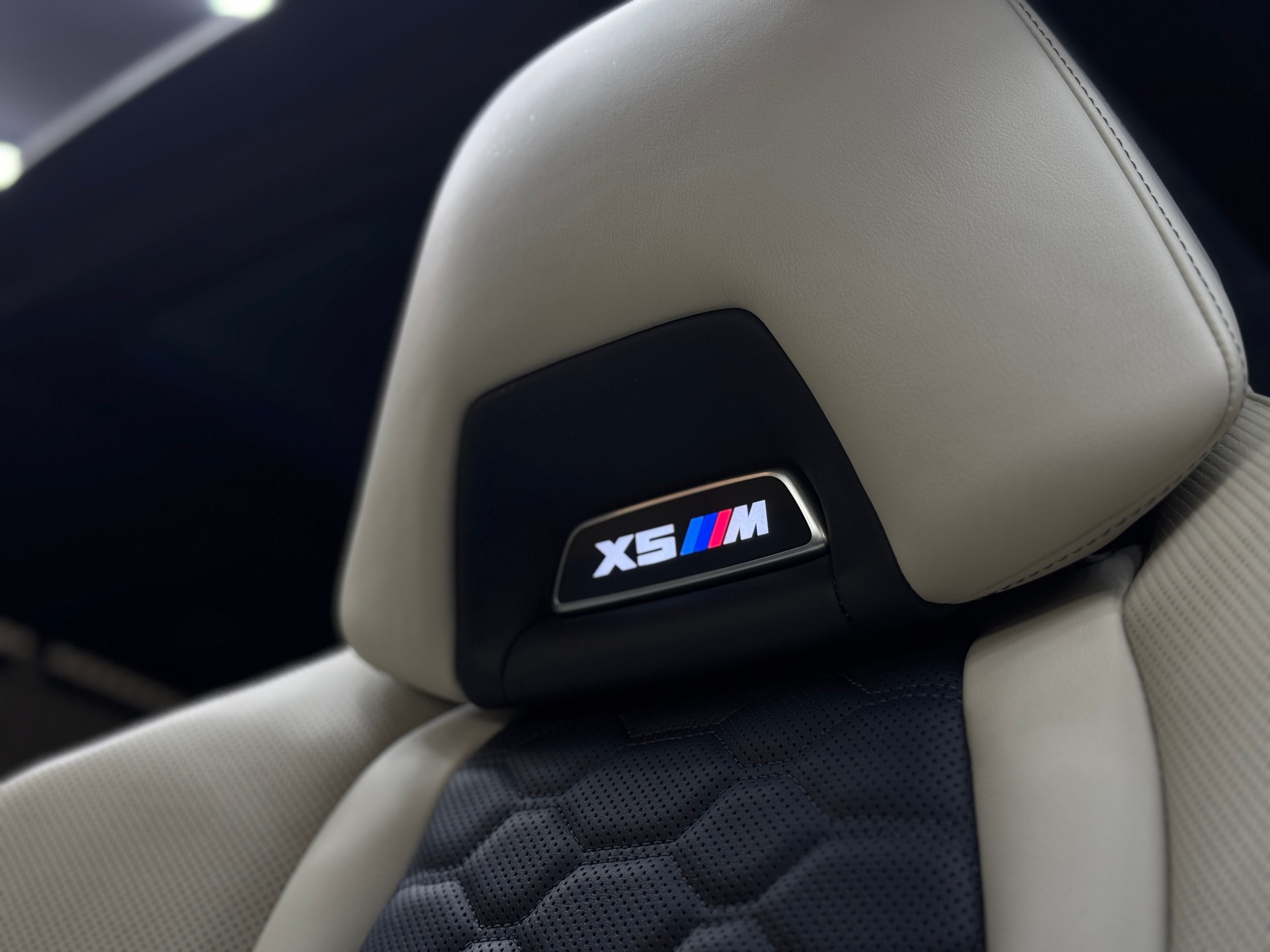 BMW X5 M Competition | CH-Fahrzeug | Panorama-Sky Lounge | *ab CHF 549.-/ Monat*-image-12