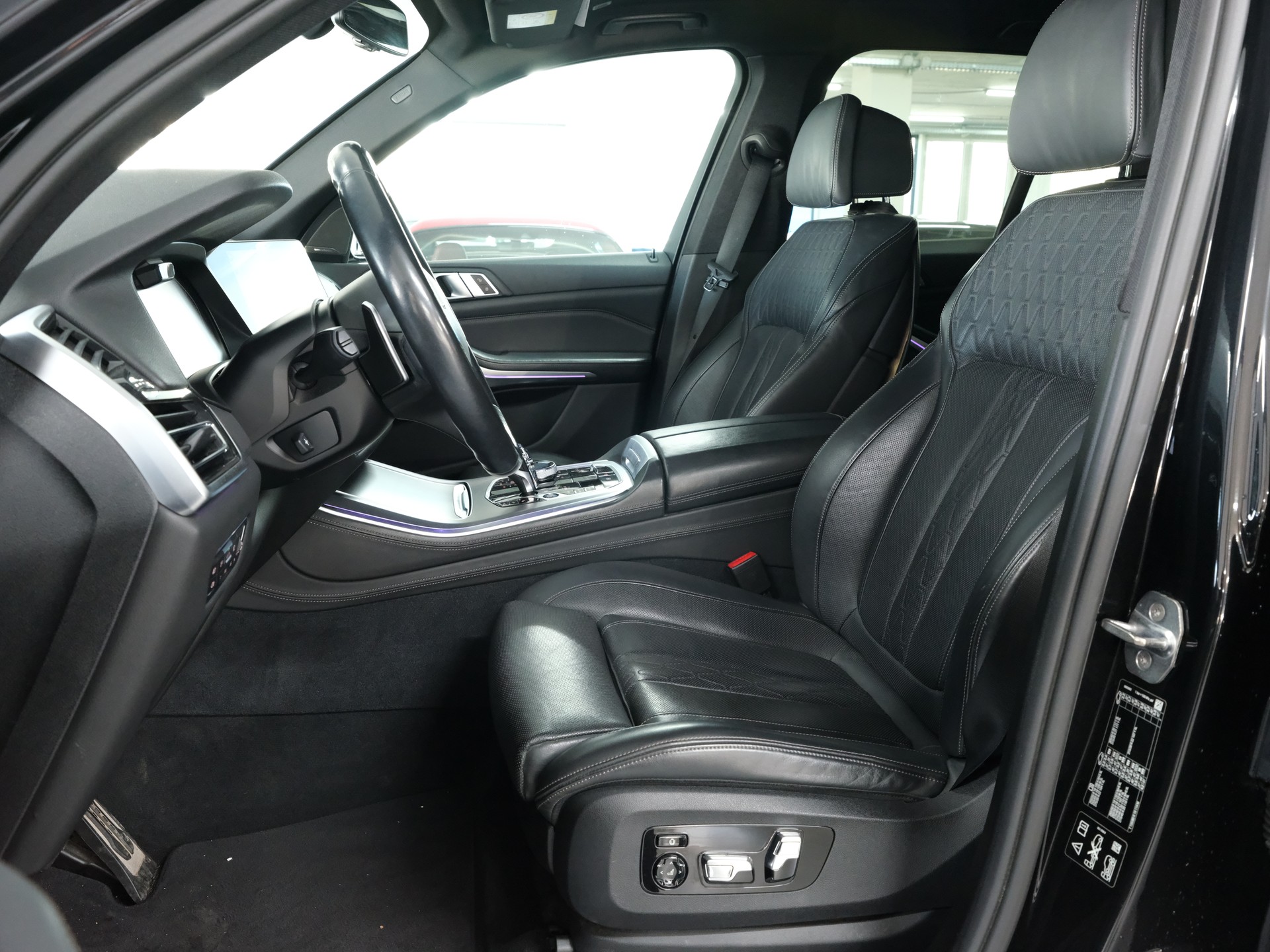 BMW X5 xDrive 40i xLine Steptronic-image-10