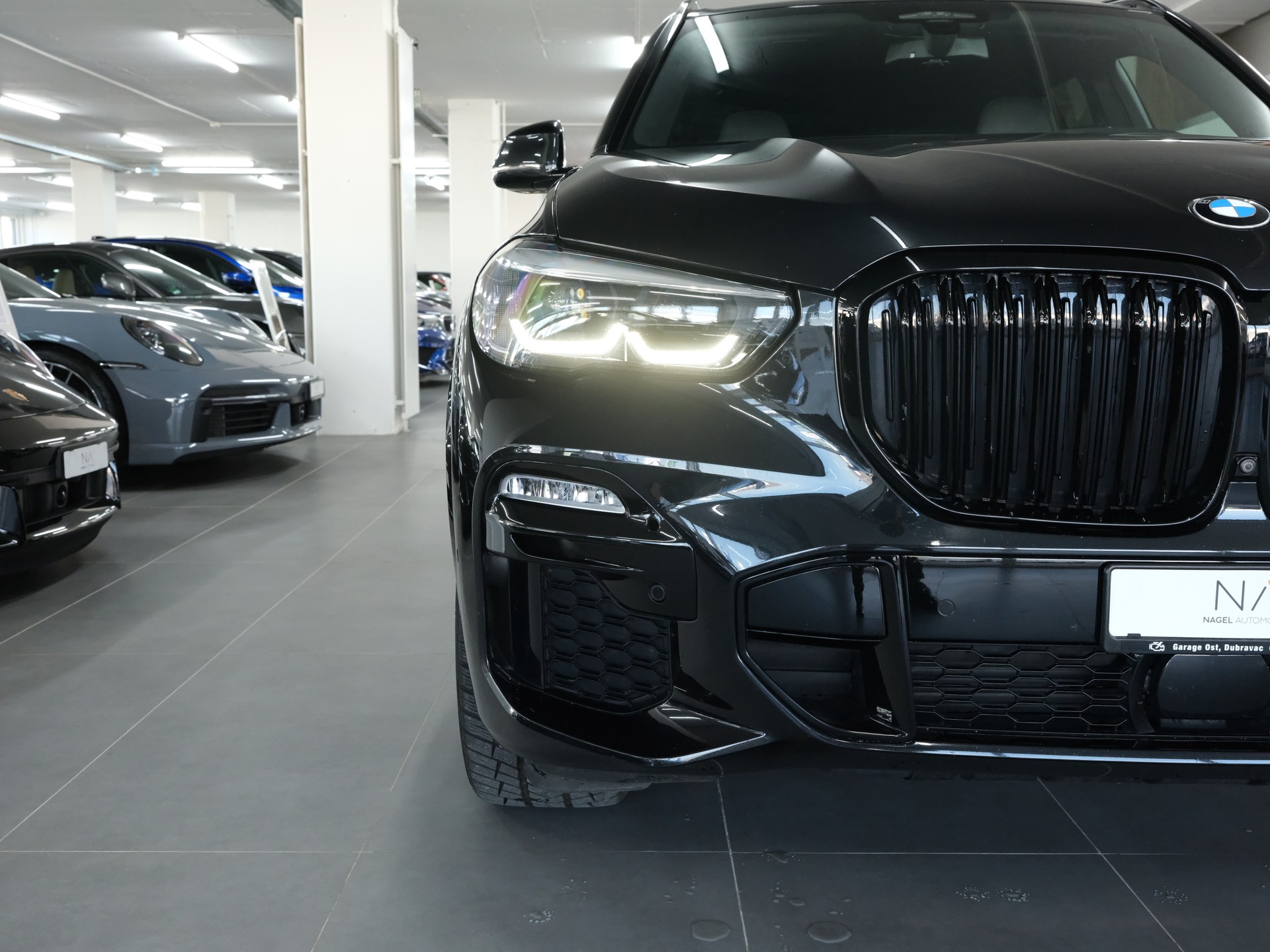 BMW X5 xDrive 40i xLine Steptronic-image-8