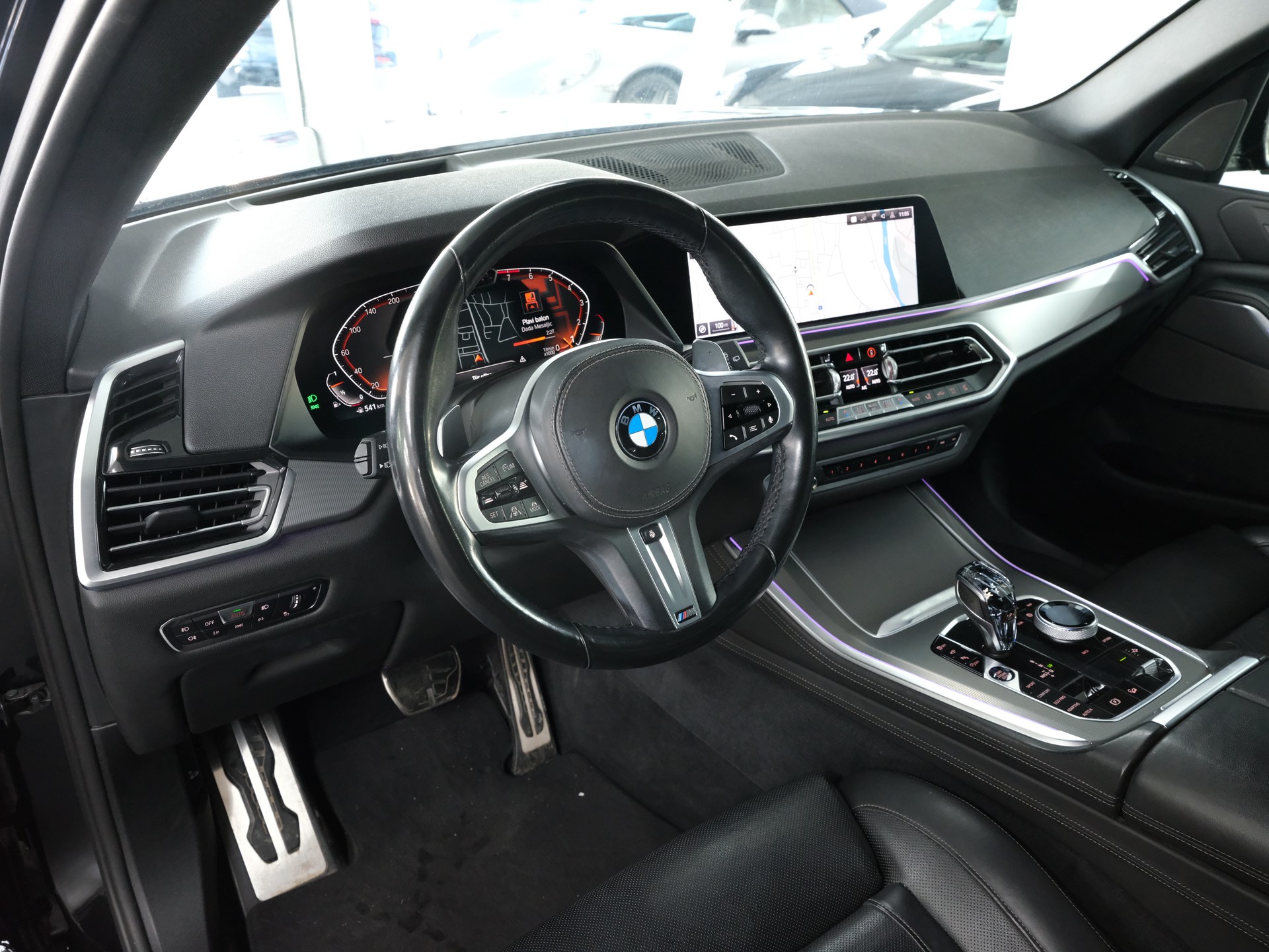 BMW X5 xDrive 40i xLine Steptronic-image-9