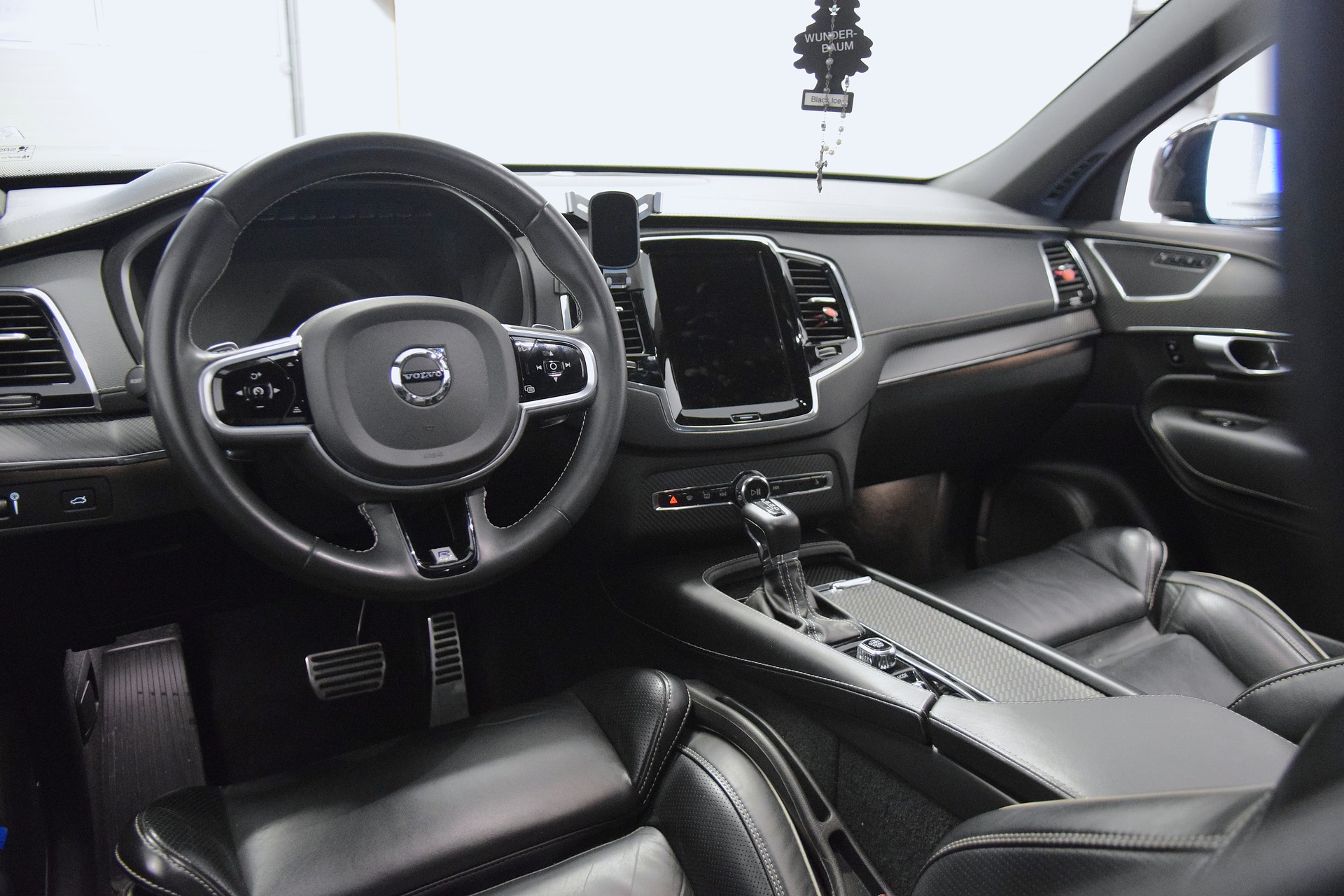 VOLVO XC90 T5 AWD R-Design Geartronic-image-12