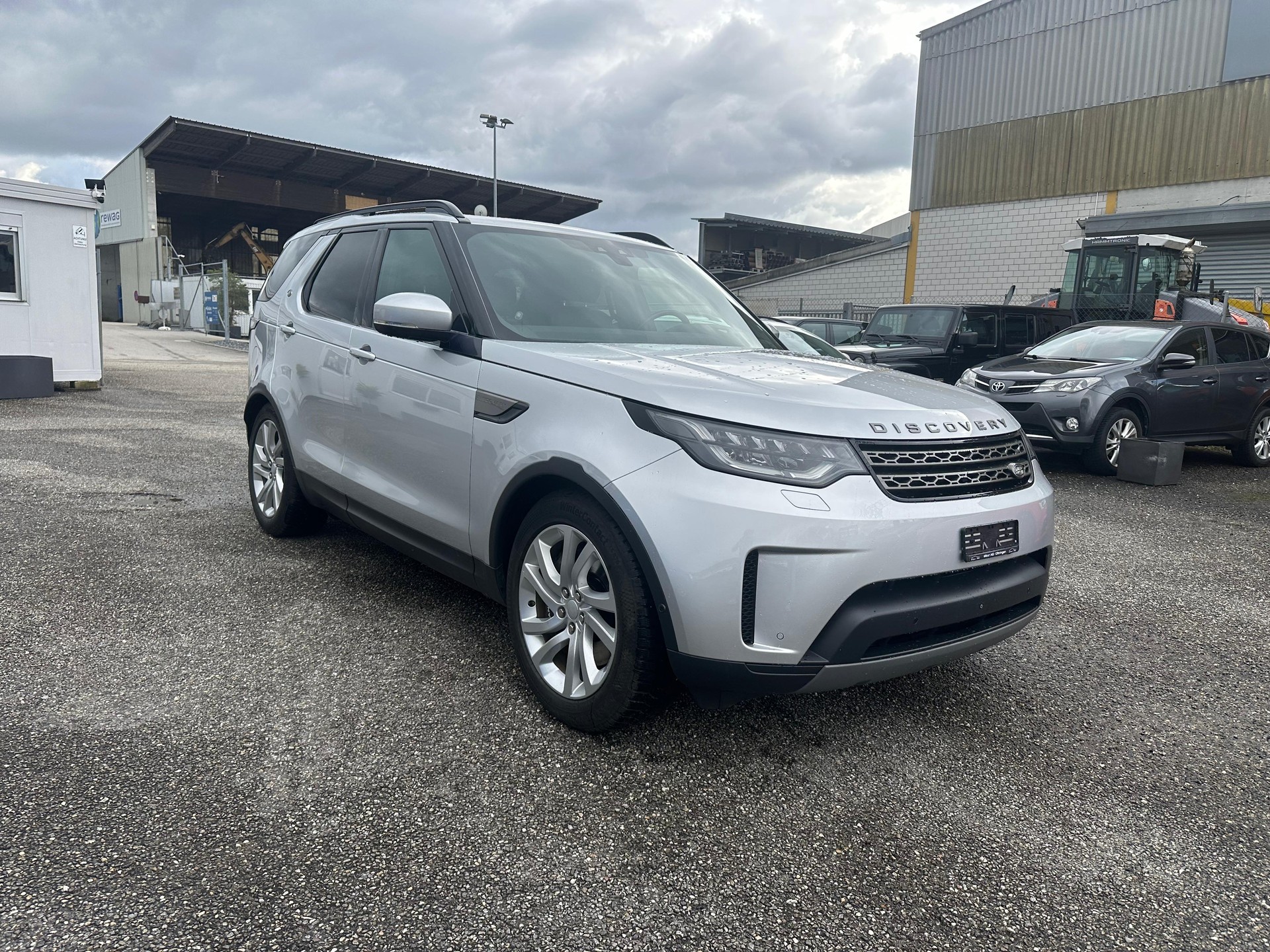 LAND ROVER Discovery 3.0 SDV6 HSE Automatic-image-5