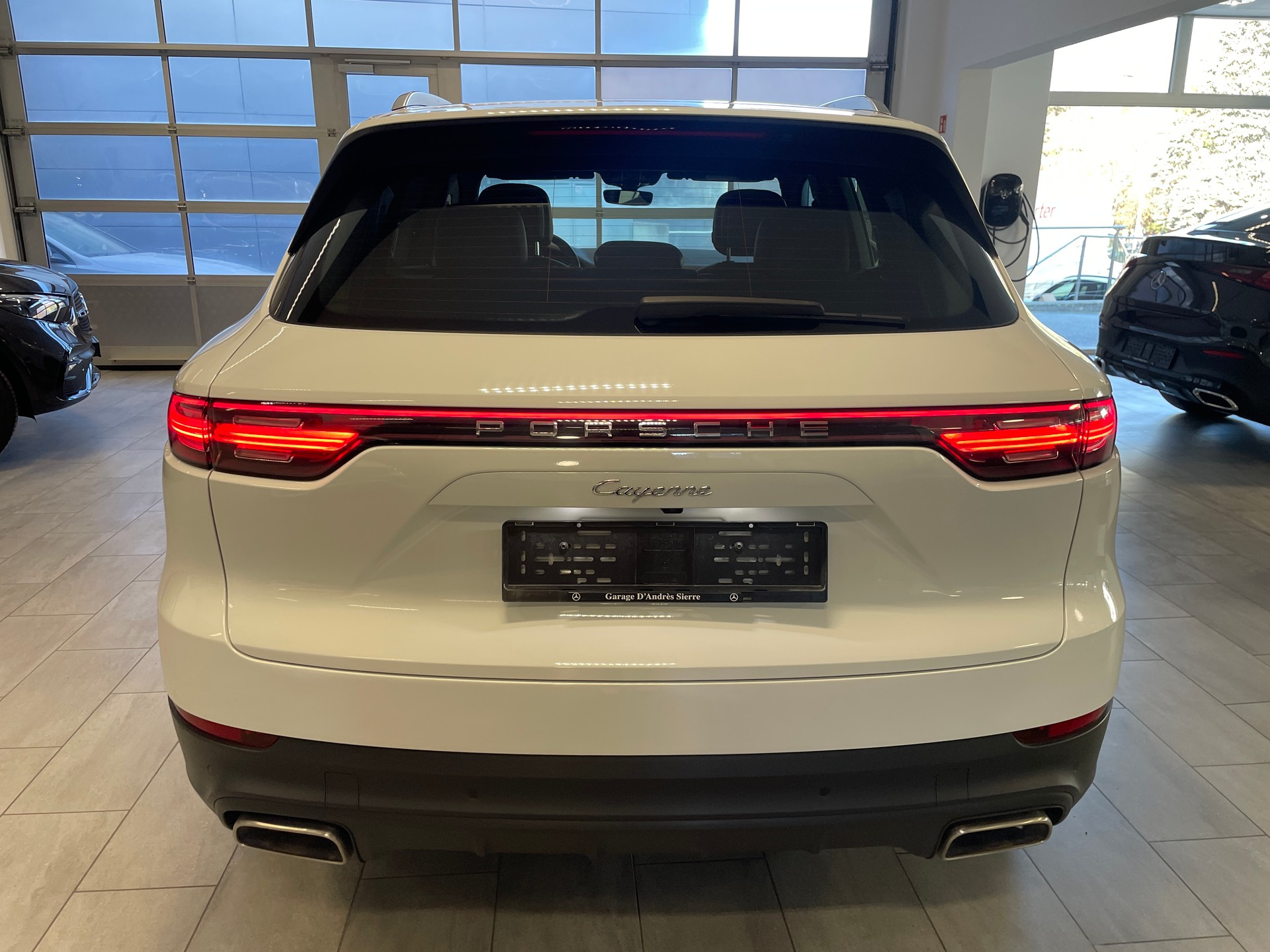 PORSCHE Cayenne-image-6
