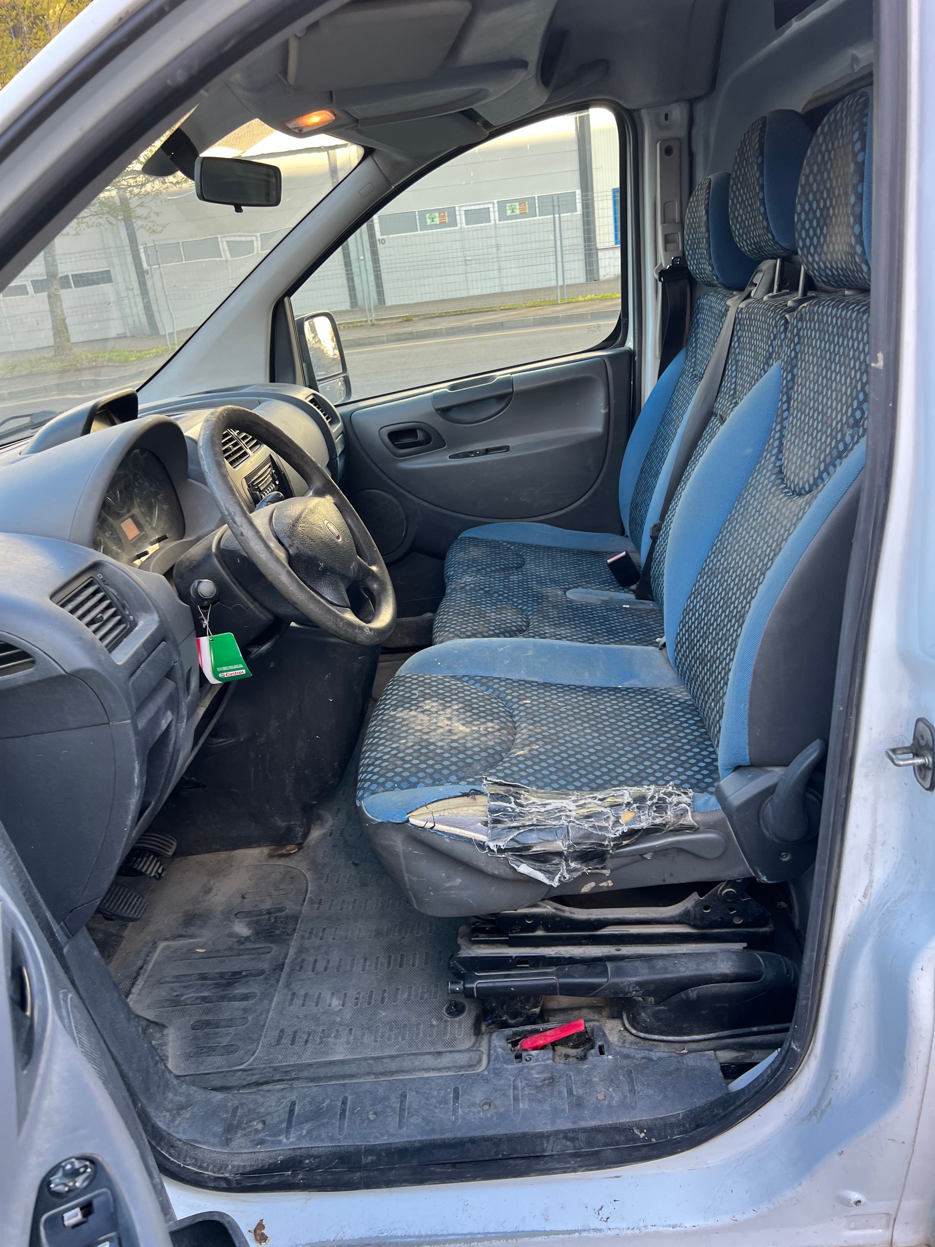 FIAT Scudo 2.0 JTD Comfort 1.2t-image-9