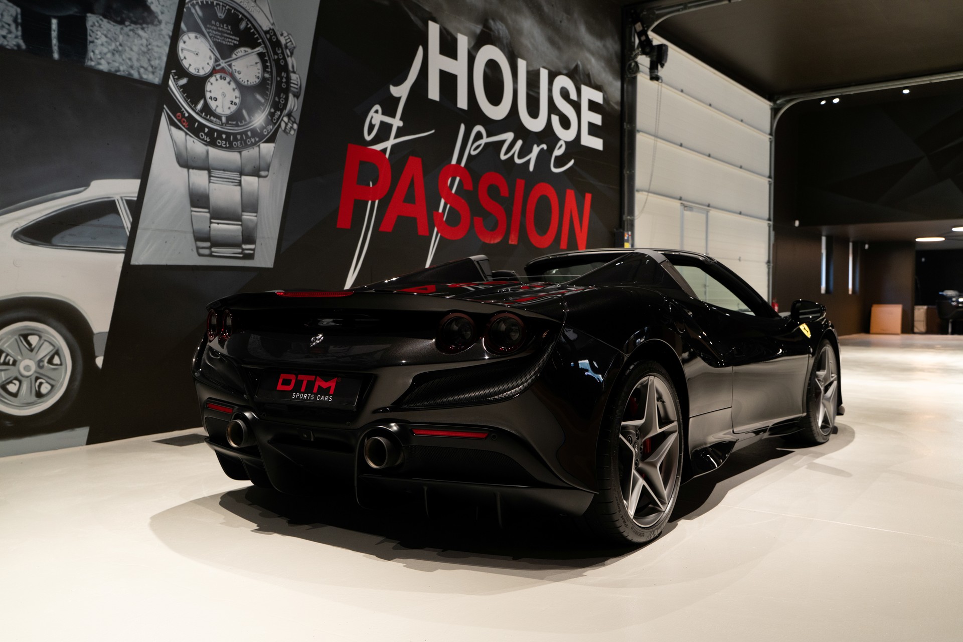 FERRARI F8 Spider-image-4