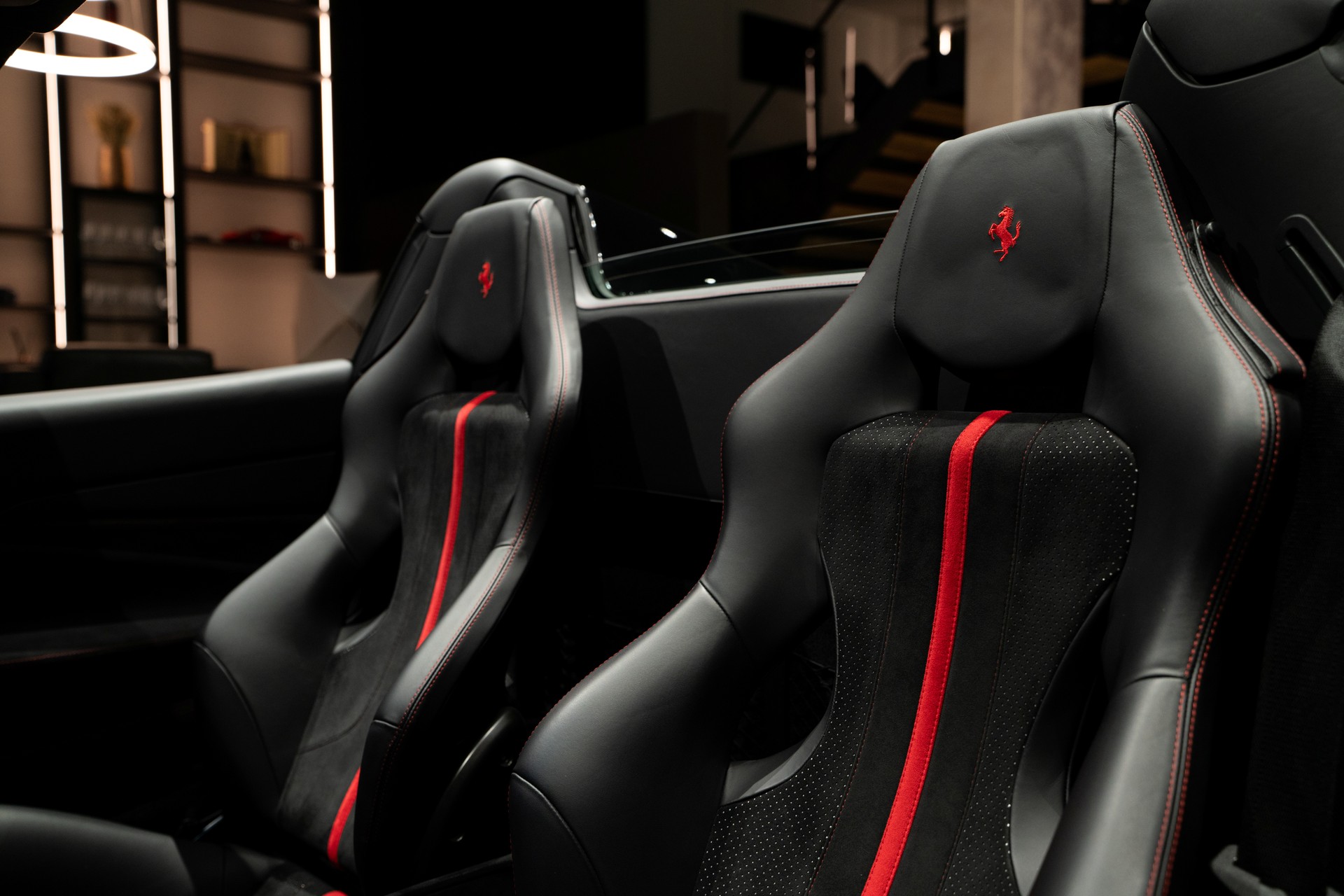 FERRARI F8 Spider-image-11
