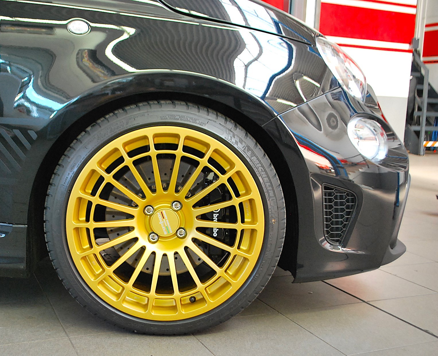 FIAT 695 1.4 16V Turbo Abarth Competizione-image-12