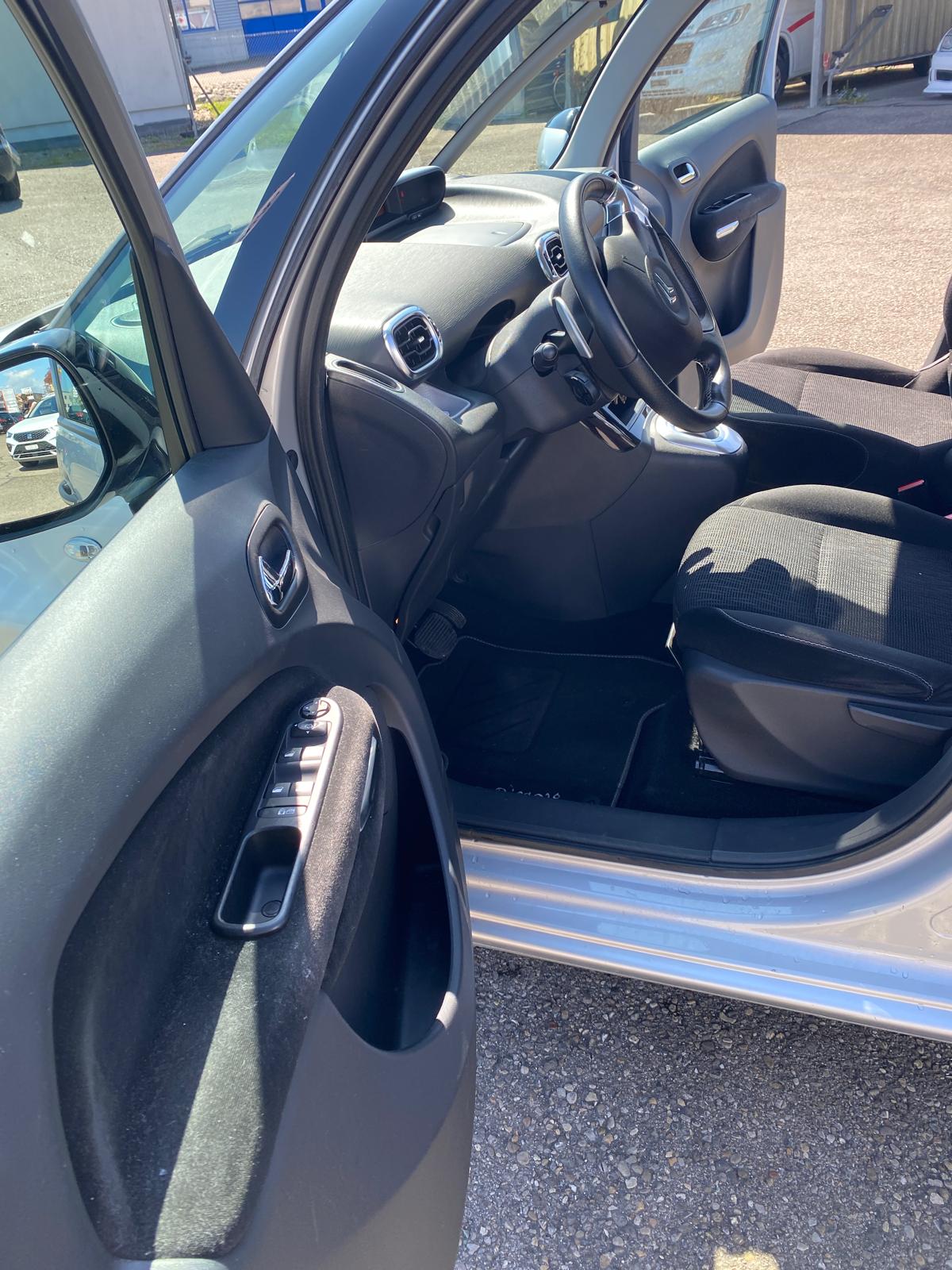 CITROEN C3 Picasso 1.6i 16V Exclusive EGS6-image-6