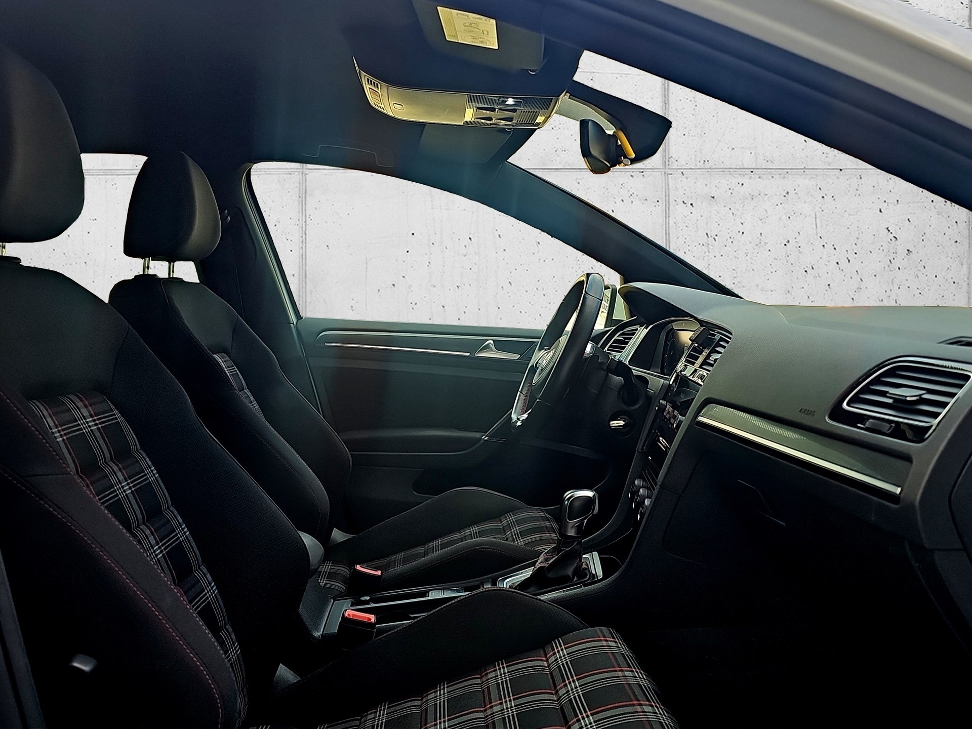 VW Golf 2.0 TSI GTI Performance DSG-image-20