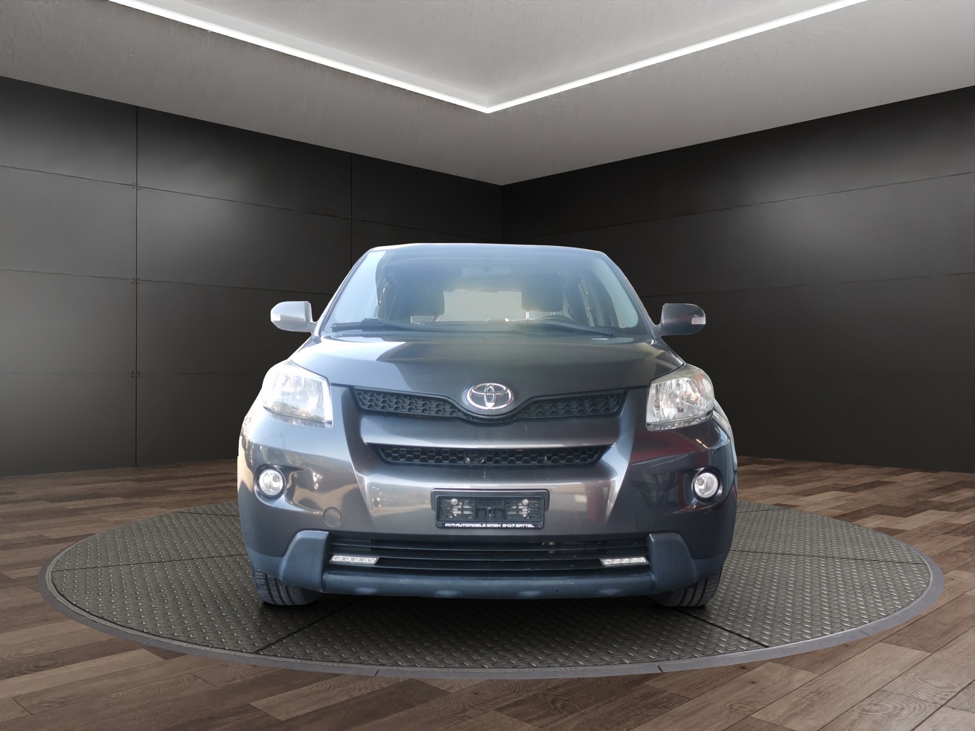 TOYOTA UrbanCruiser 1.4 D-4D Linea Terra 4WD-image-2