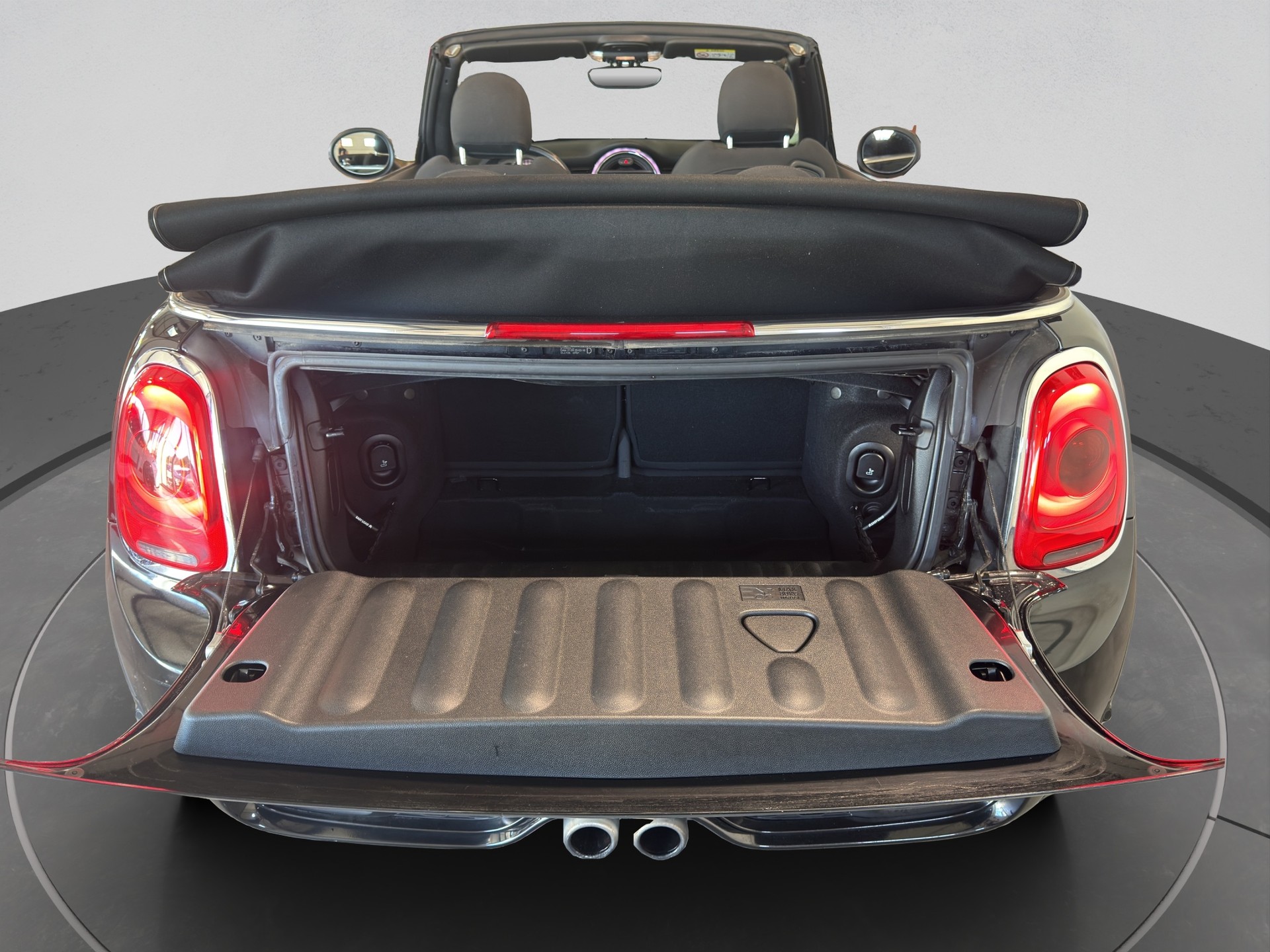 MINI Cooper S Cabriolet-image-17