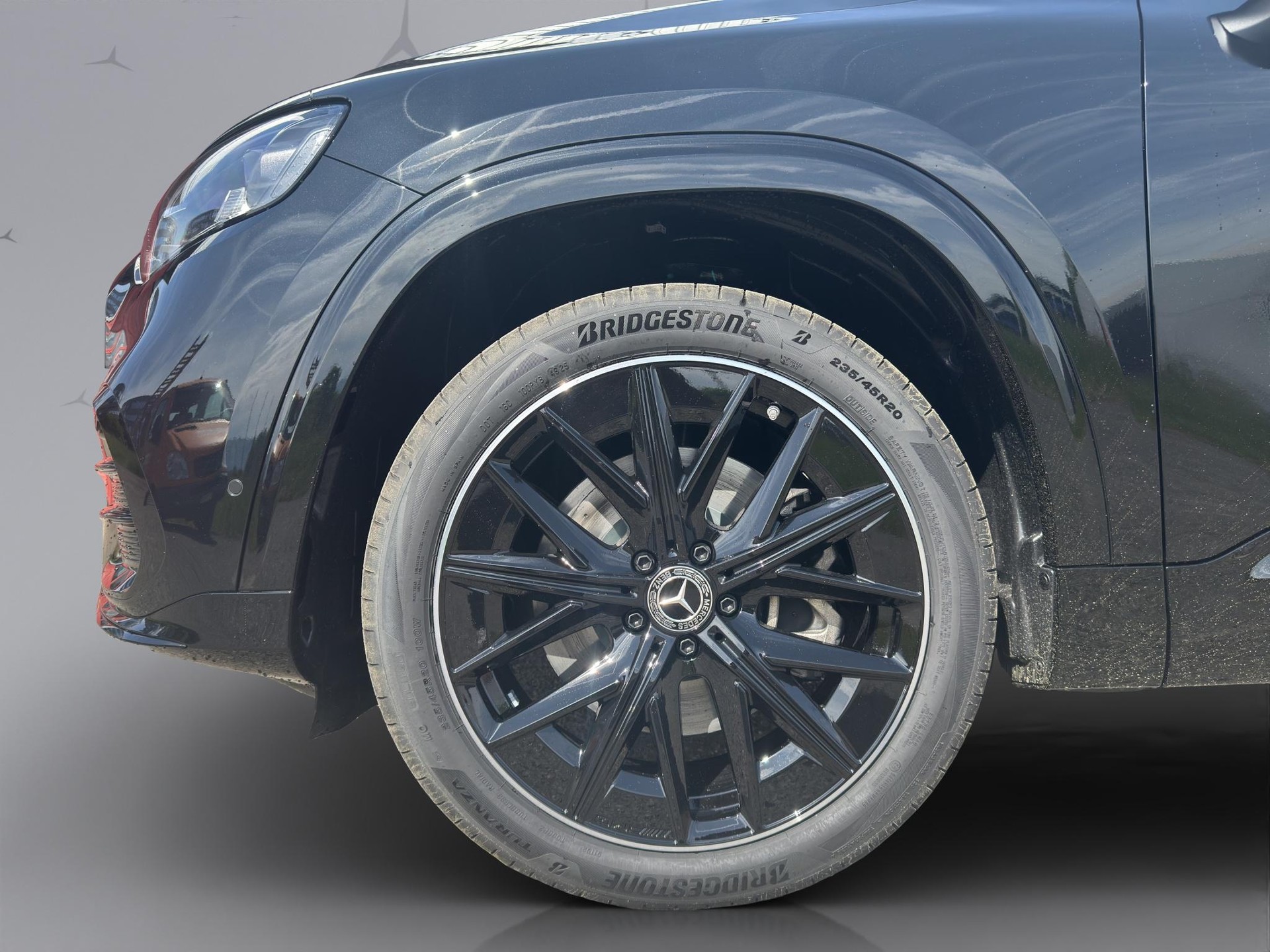 MERCEDES-BENZ GLB 350 4matic-image-2