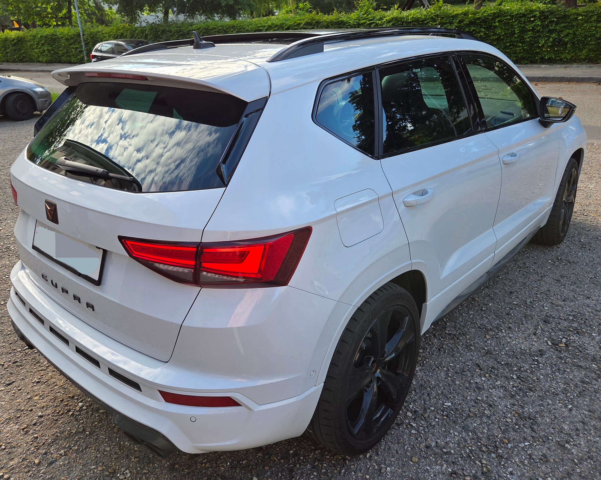 CUPRA 2.0 TSI 4Drive DSG-image-1
