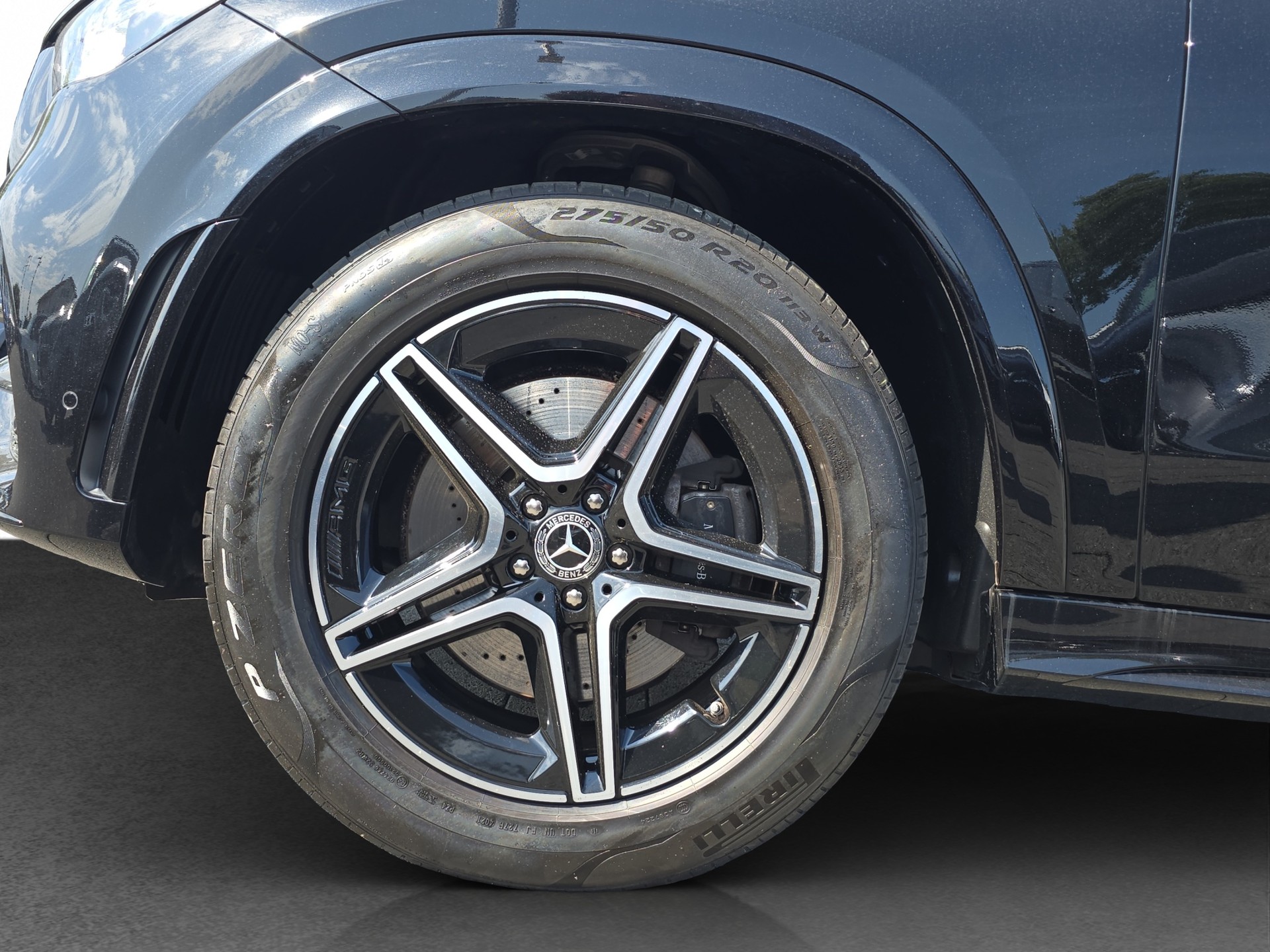 MERCEDES-BENZ GLE 400 d 4Matic AMG Line 9G-Tronic-image-11