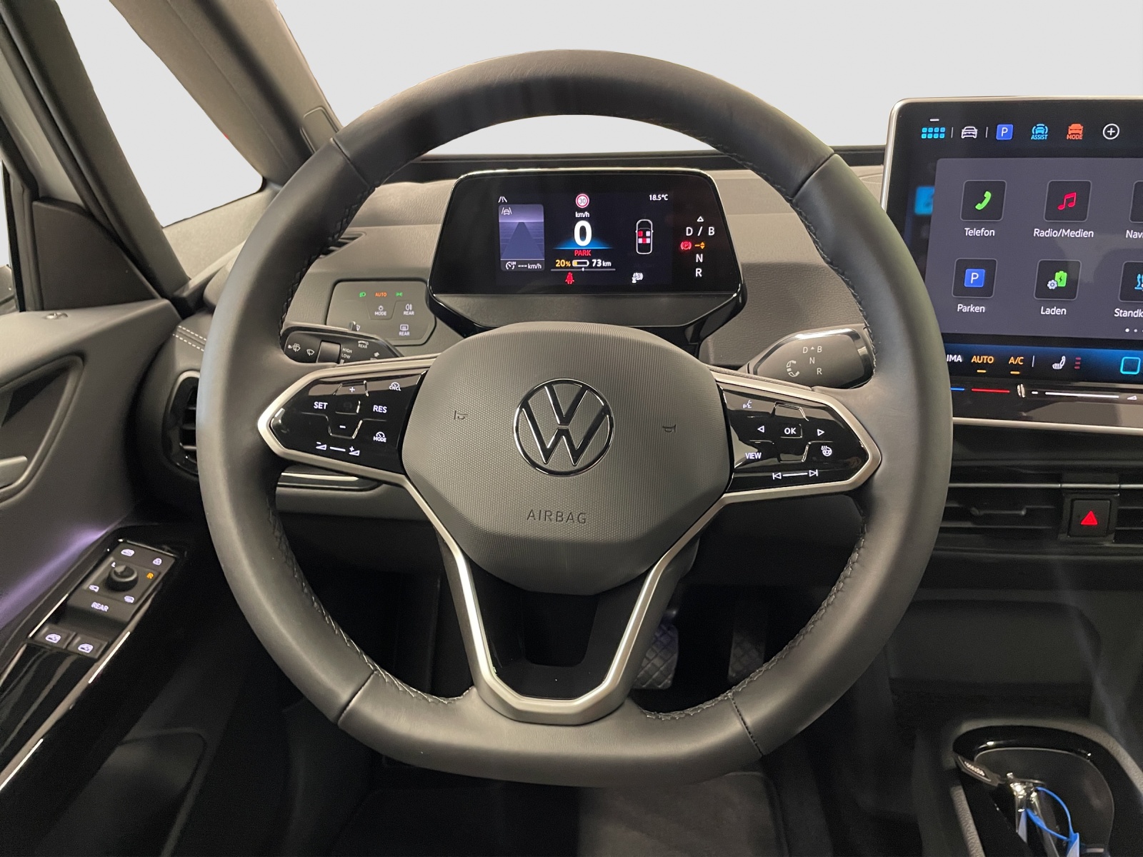 VW ID.3 Pro 52 kWh Pure Value-image-9