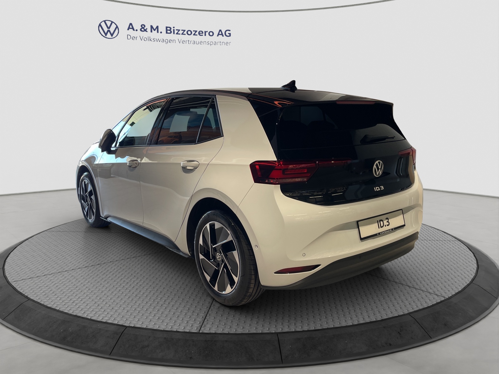 VW ID.3 Pro 52 kWh Pure Value-image-2