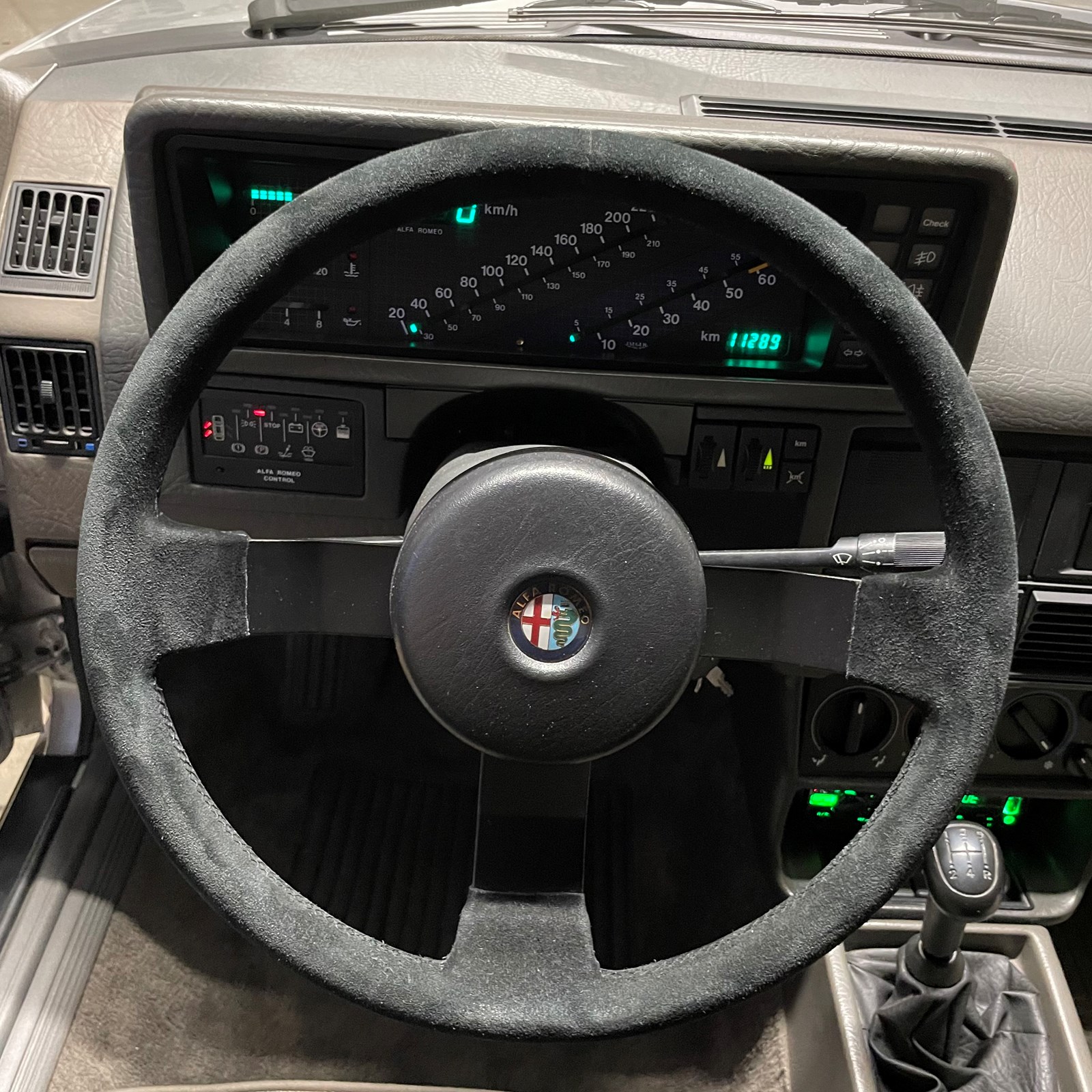 ALFA ROMEO 90 2.5 Quadrifoglio Oro *Veteran-Fahrzeug 05.2026*-image-14