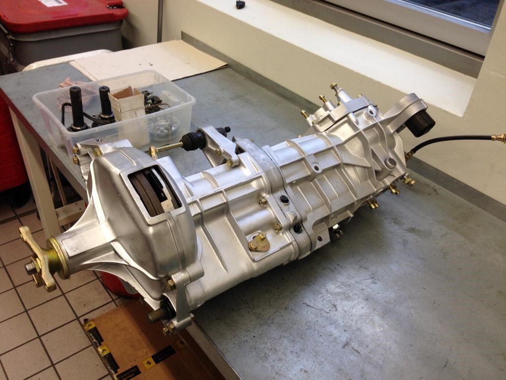 ALFA ROMEO 90 2.5 Quadrifoglio Oro *Veteran-Fahrzeug 05.2026*-image-27