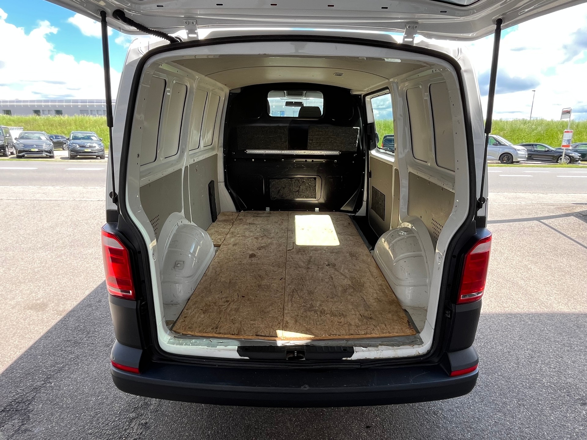 VW T6 2.0 TDI Entry+++NUTZLAST 921KG+++FRISCH AB MFK+++-image-6