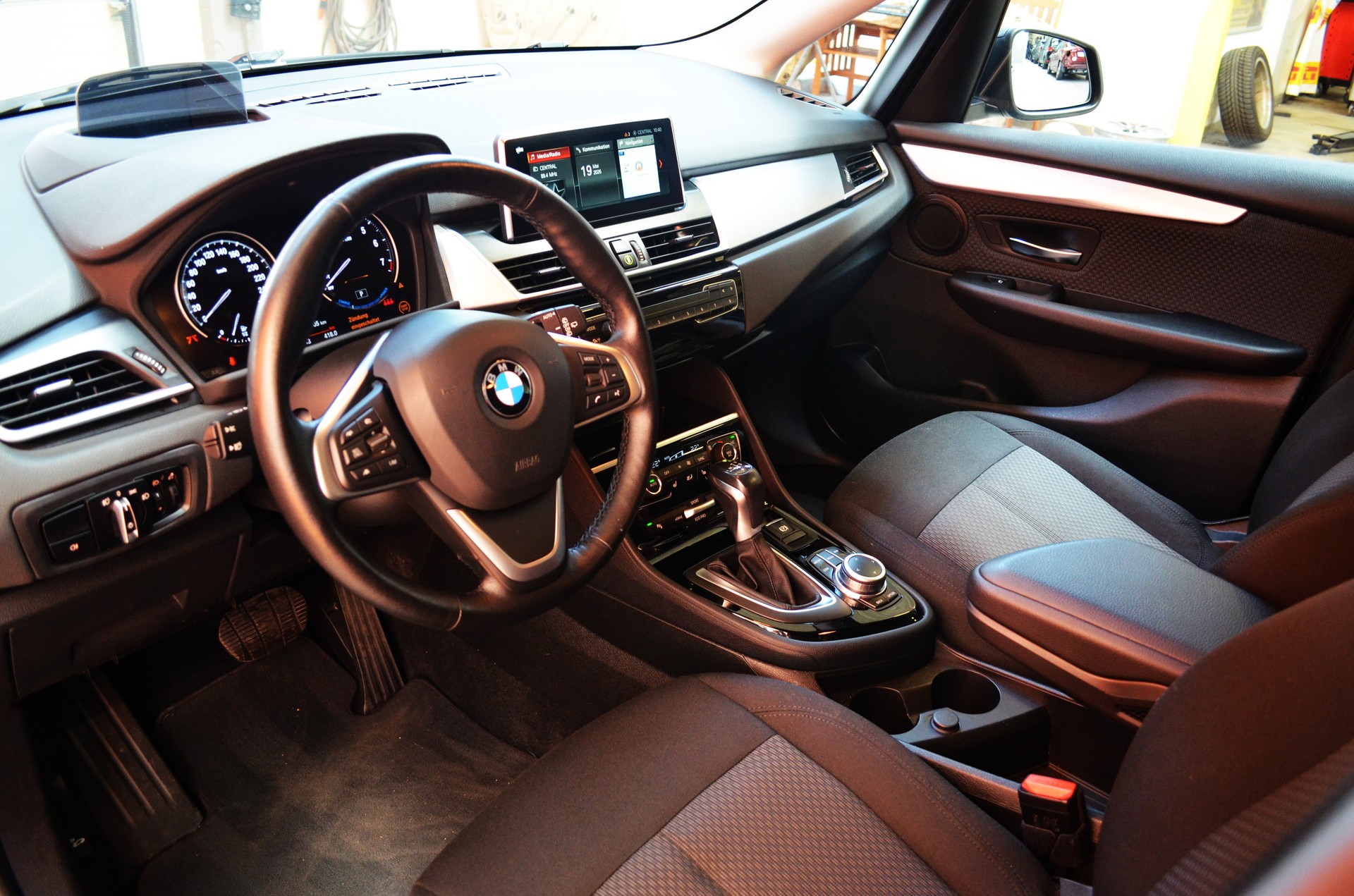 BMW 225xe iPerformance Active Tourer Steptronic-image-7
