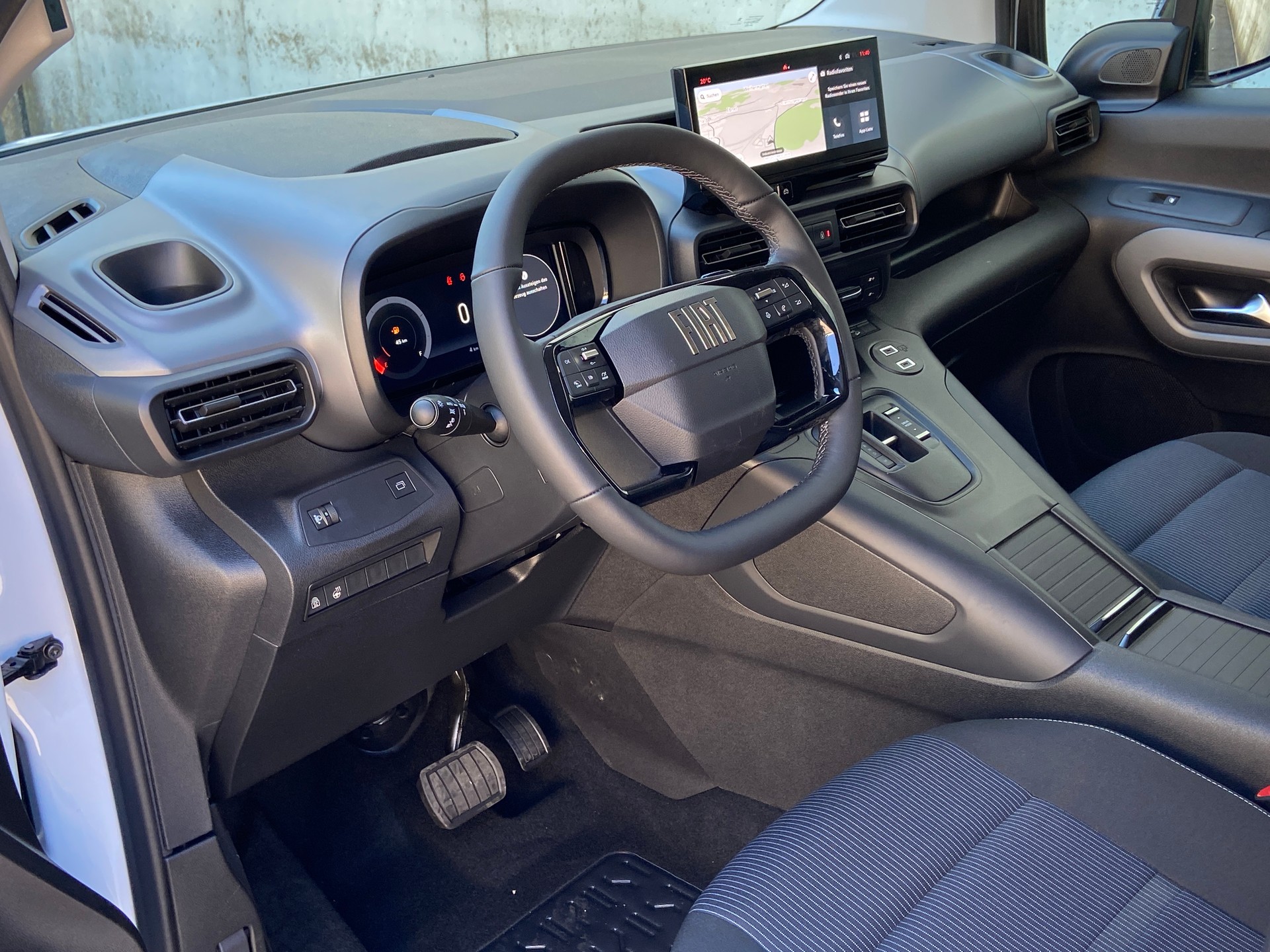 FIAT Qubo L 1.5 Diesel Automat 7-Plätze-image-5