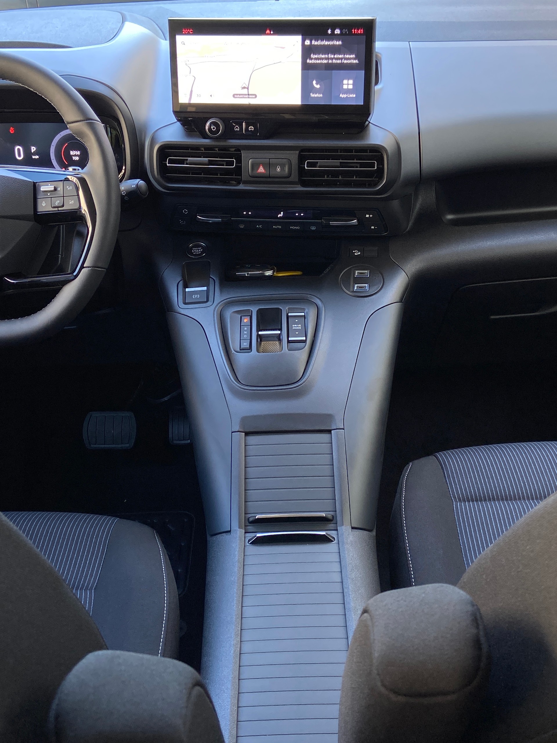 FIAT Qubo L 1.5 Diesel Automat 7-Plätze-image-15